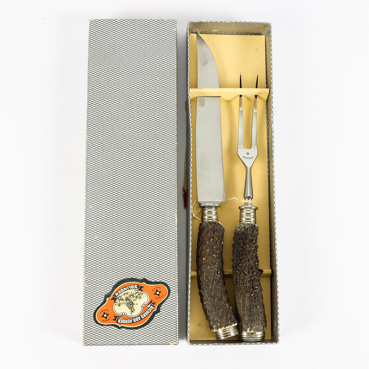 TRANCHERBESTICK med skaft i horn.