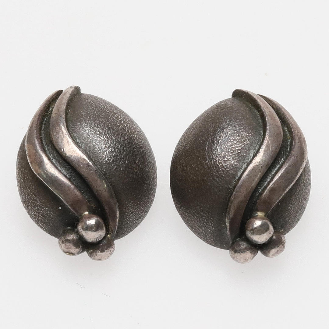 LEENA SASSI. EARRINGS. Sterling silver. Finland.