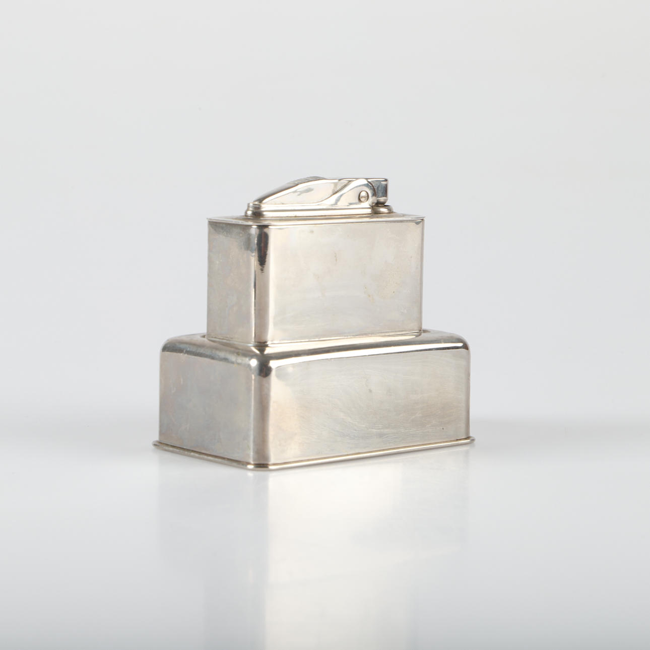 LIGHTER WITH MUSIC BOX, metal, EOS, Austria.
