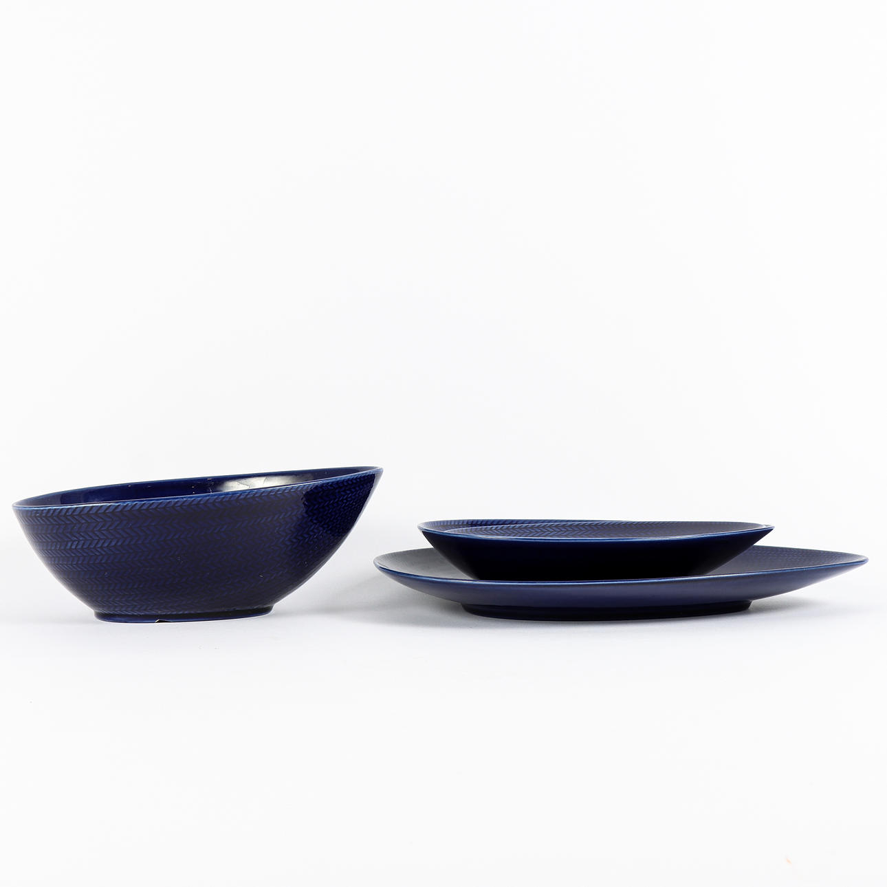 HERTHA BENGTSON. Tableware 4 pieces, Rörstrand, Blue Fire.