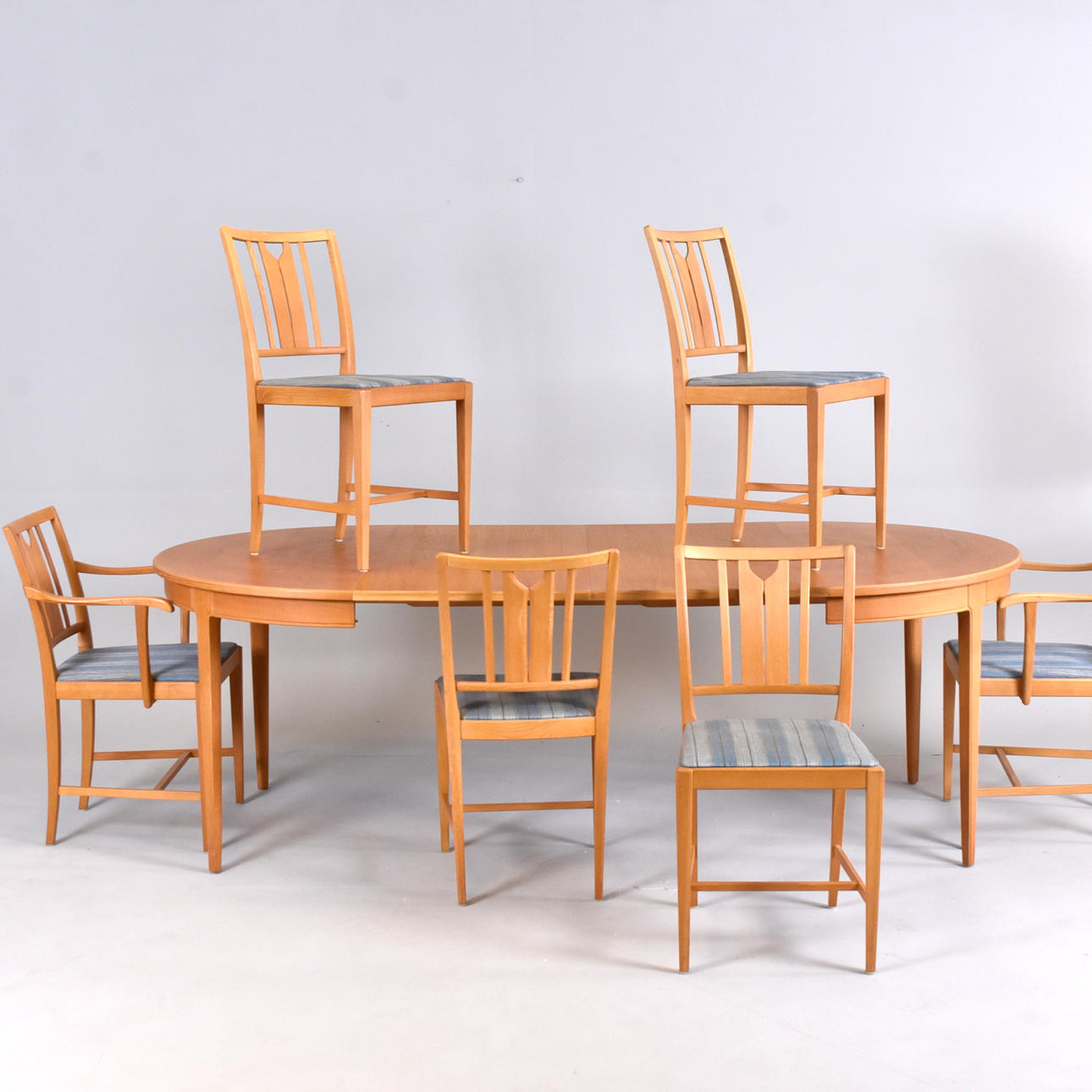 CARL MALMSTEN. Dining group, “The Manor”, 7 pieces, table and chairs, 2 inserts.