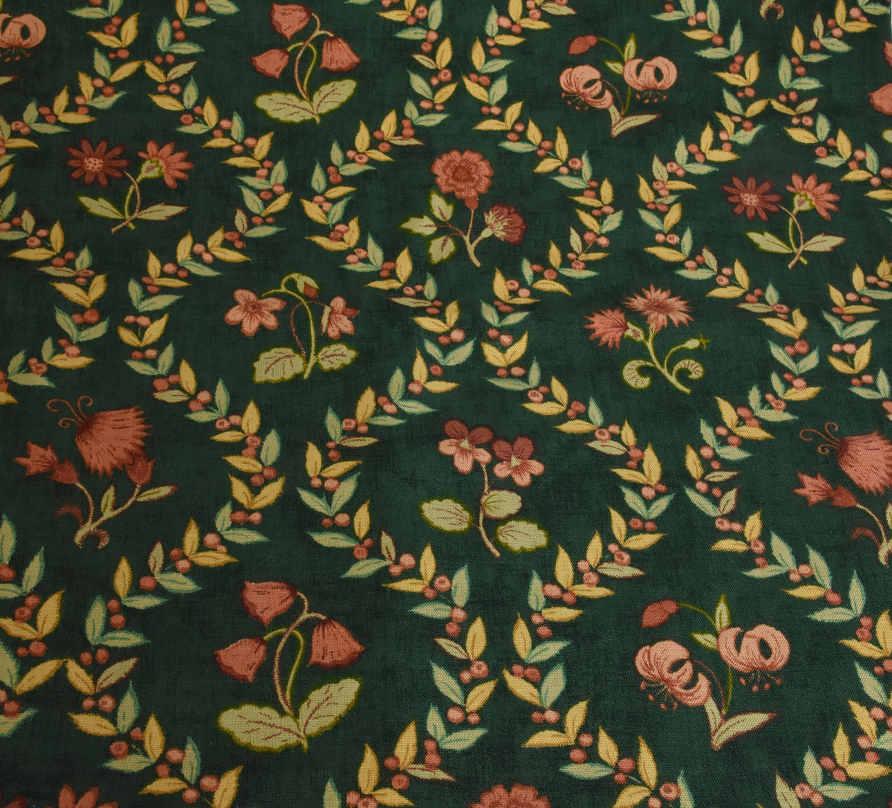 LINNEKRETONG, " Hampton Court " William & Mary Gardens By ROMO, 300 x 140 cm.