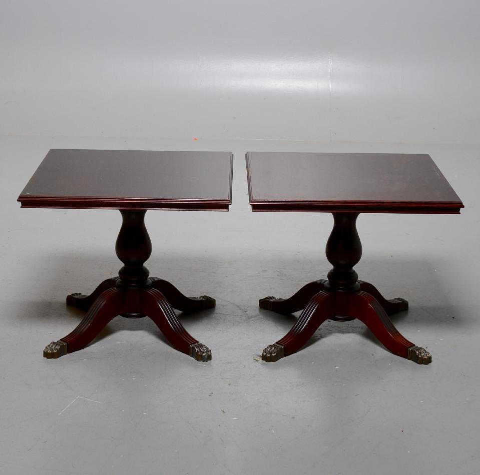 SIDOBORD, Engelsk stil.