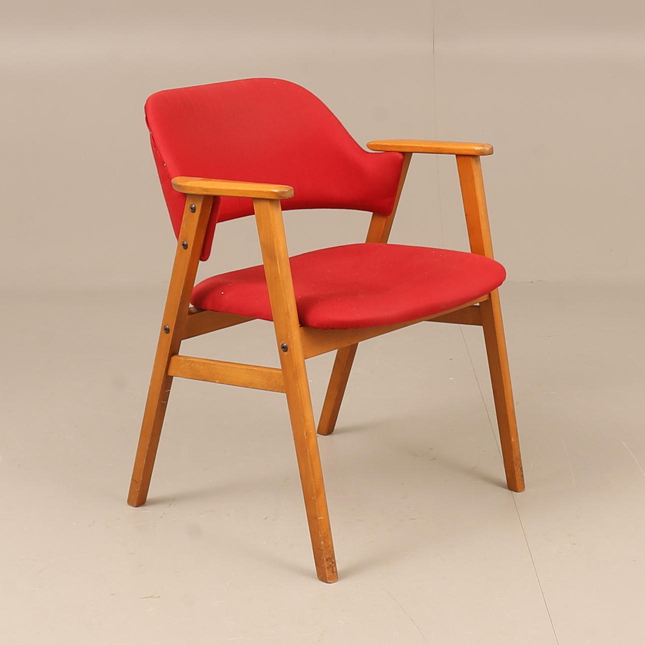 A mid 20th century armchair.