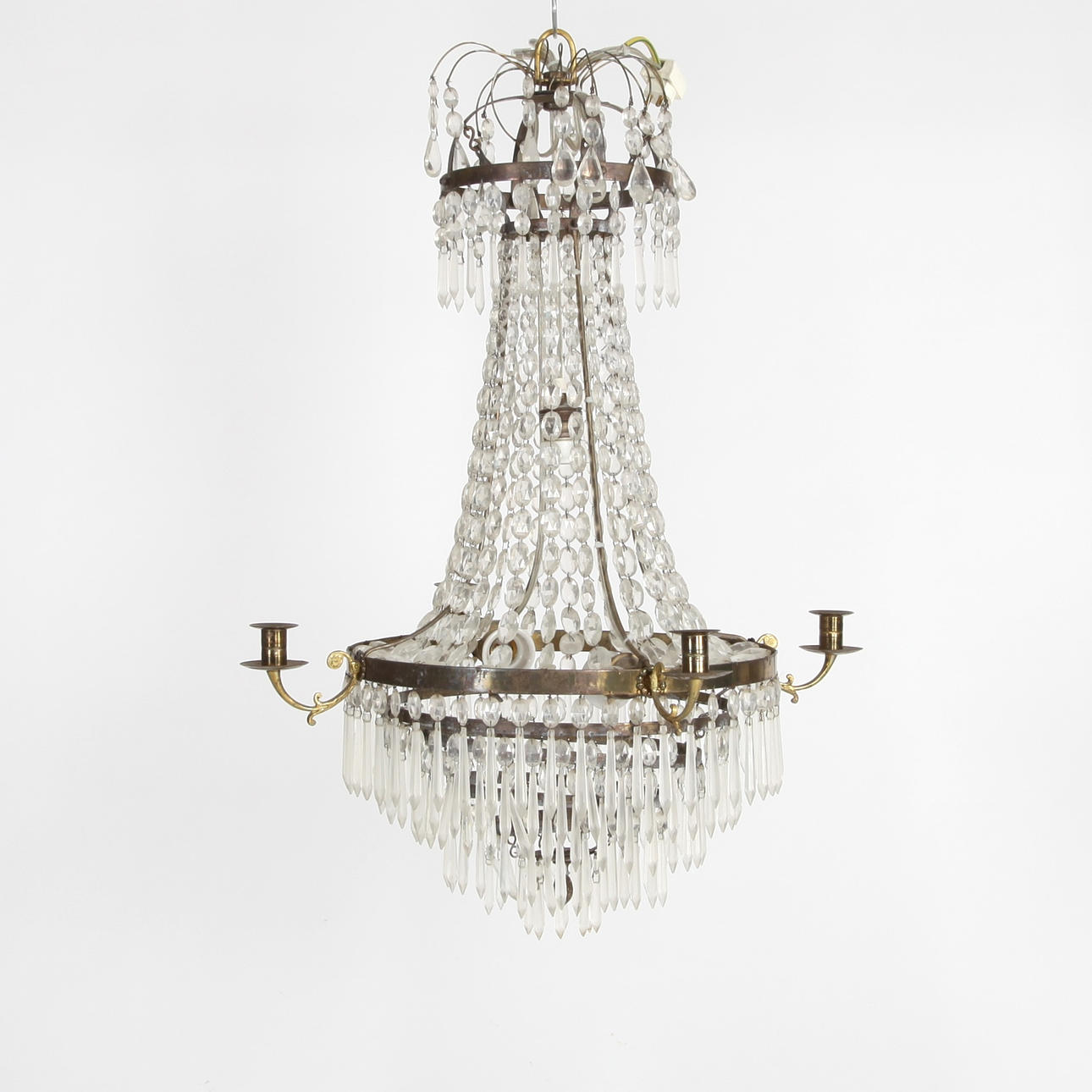 CHANDELIER, 18th century model, height 90 cm.