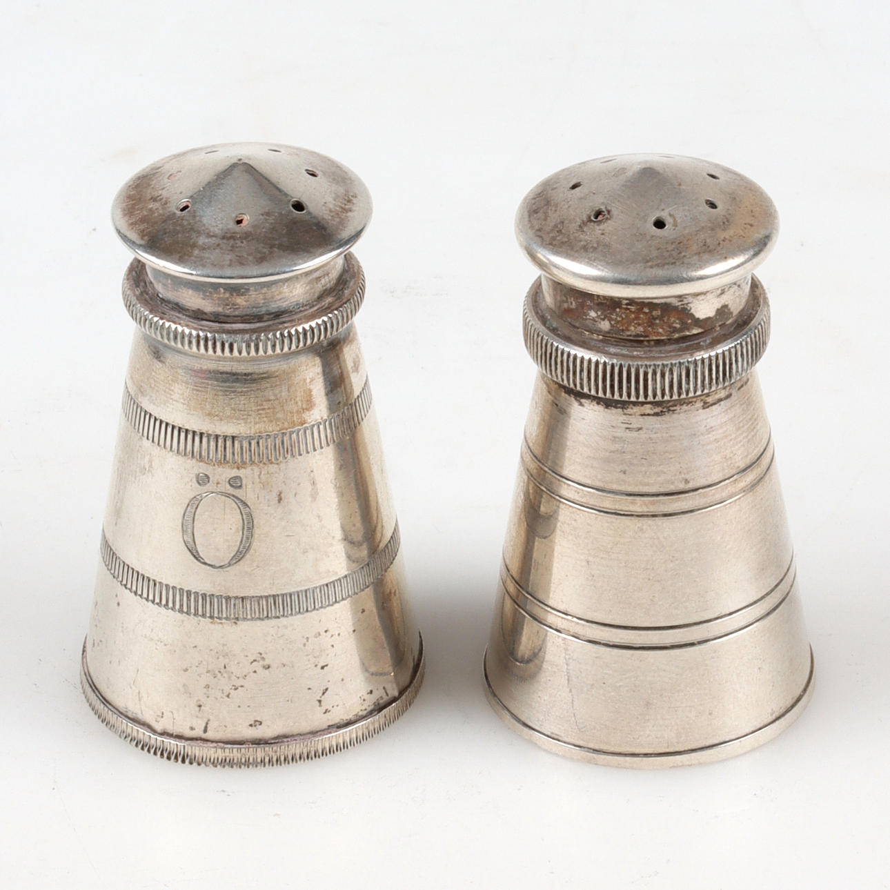 SALTKAR, 2 st, silver, 1900-tal.