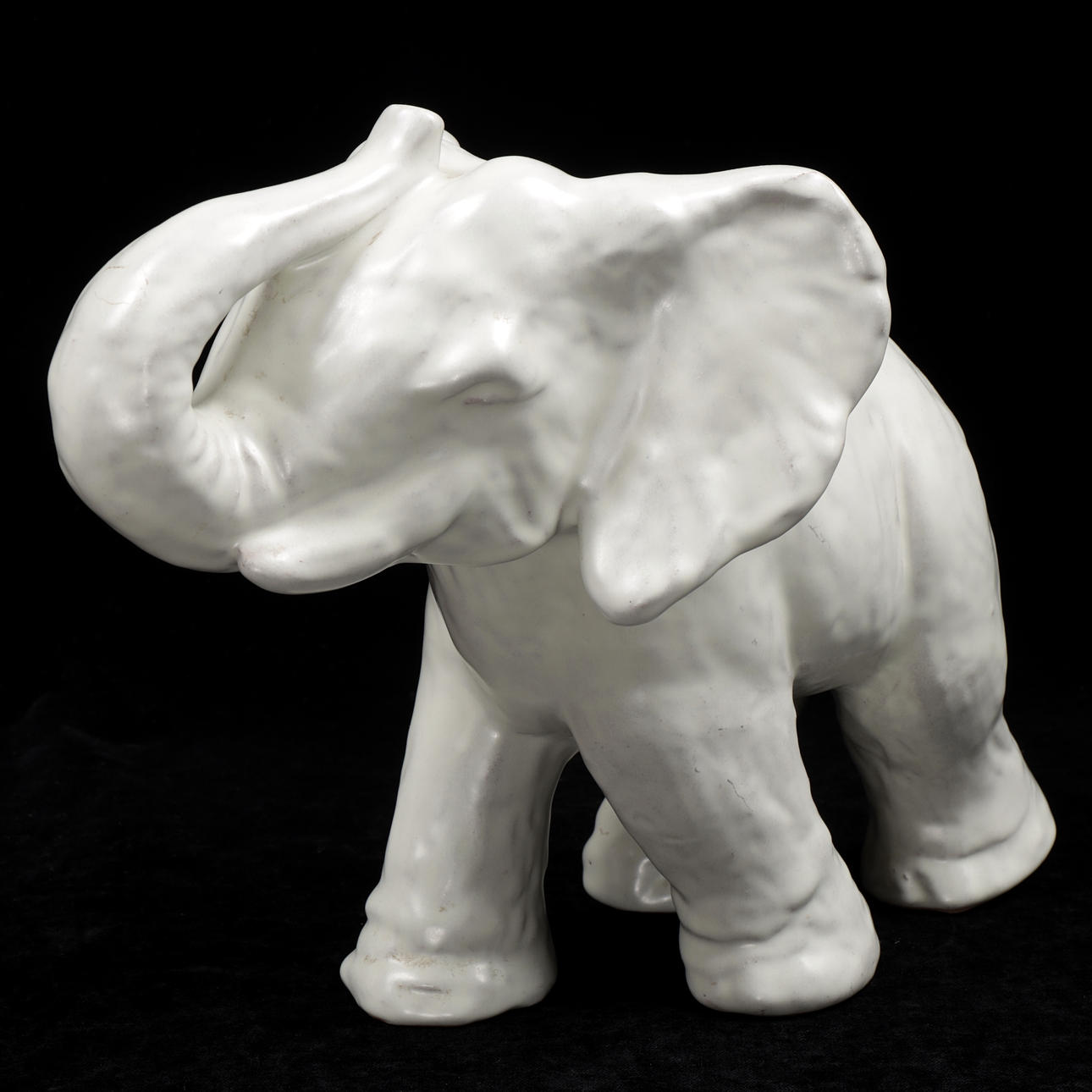 VICKE LINDSTRAND. A ceramic elephant, Upsala-Ekeby, 1950s.