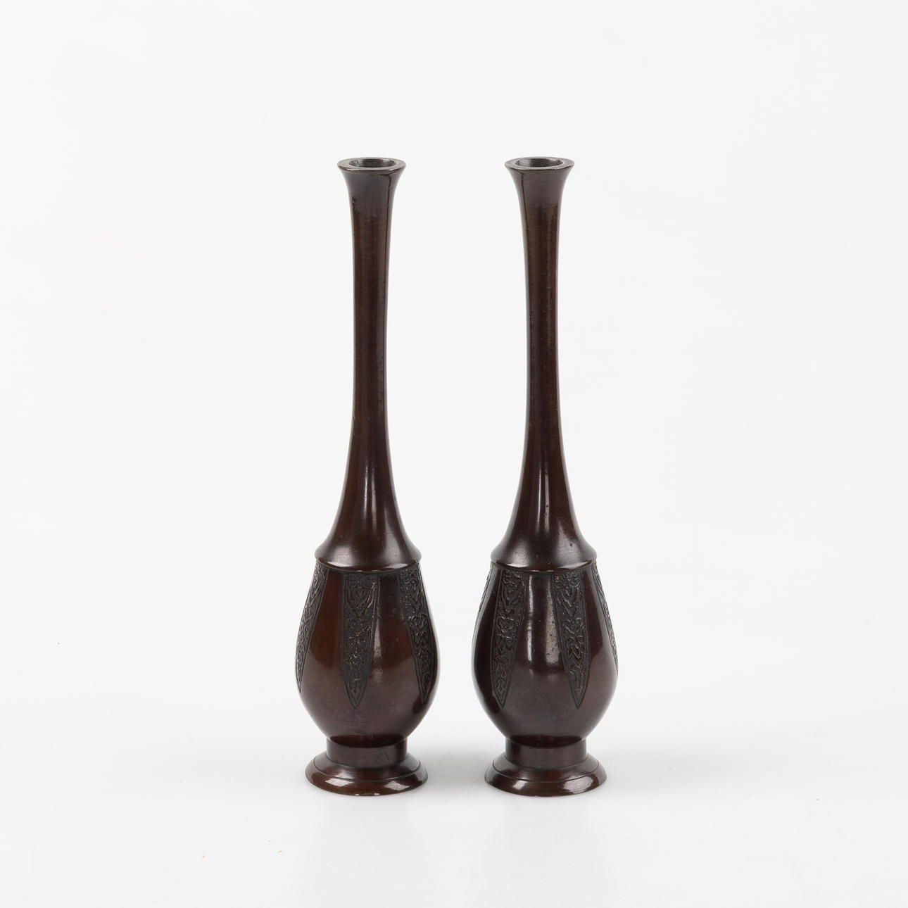 VASER, ett par, brons, Japan.