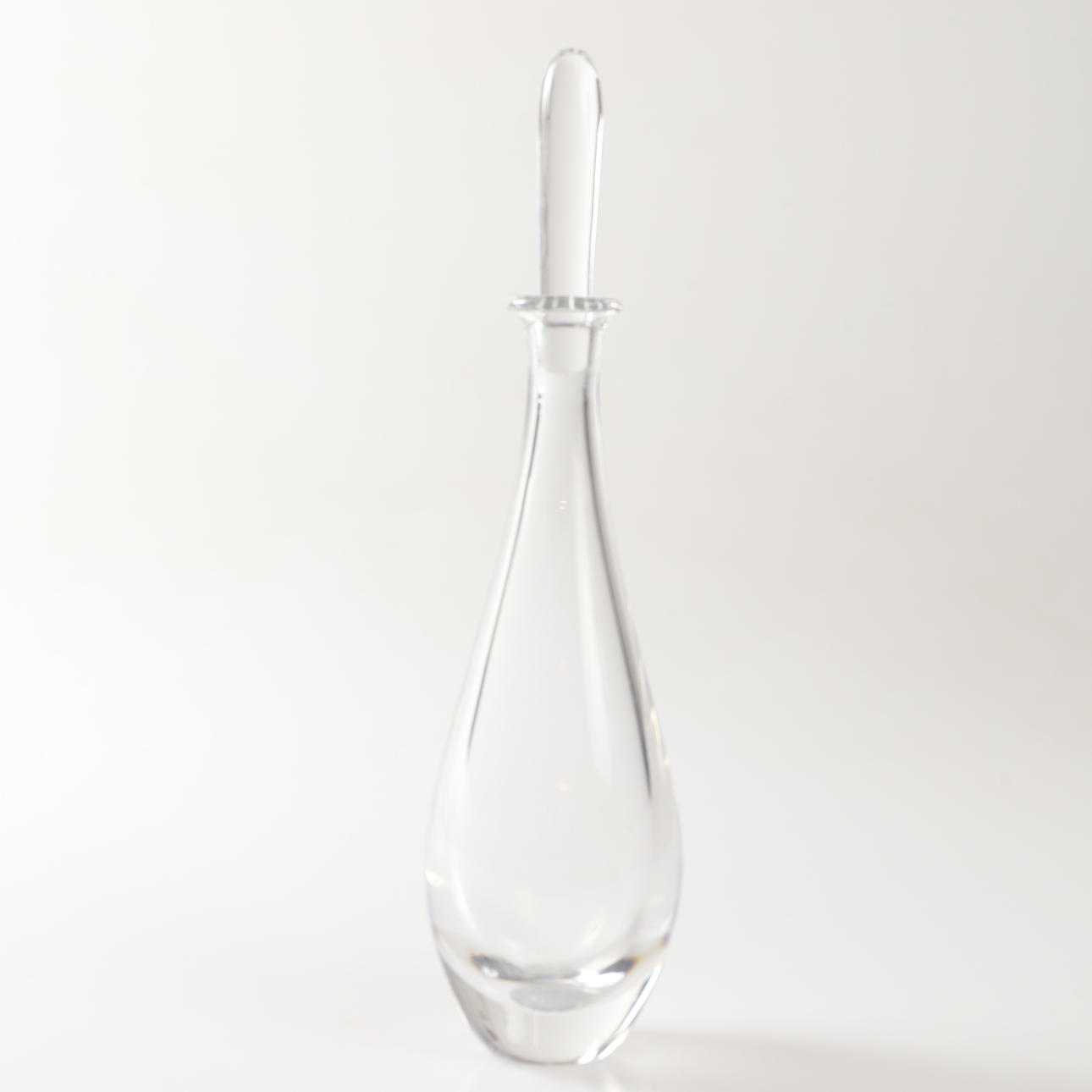 DECANTER, glass.
