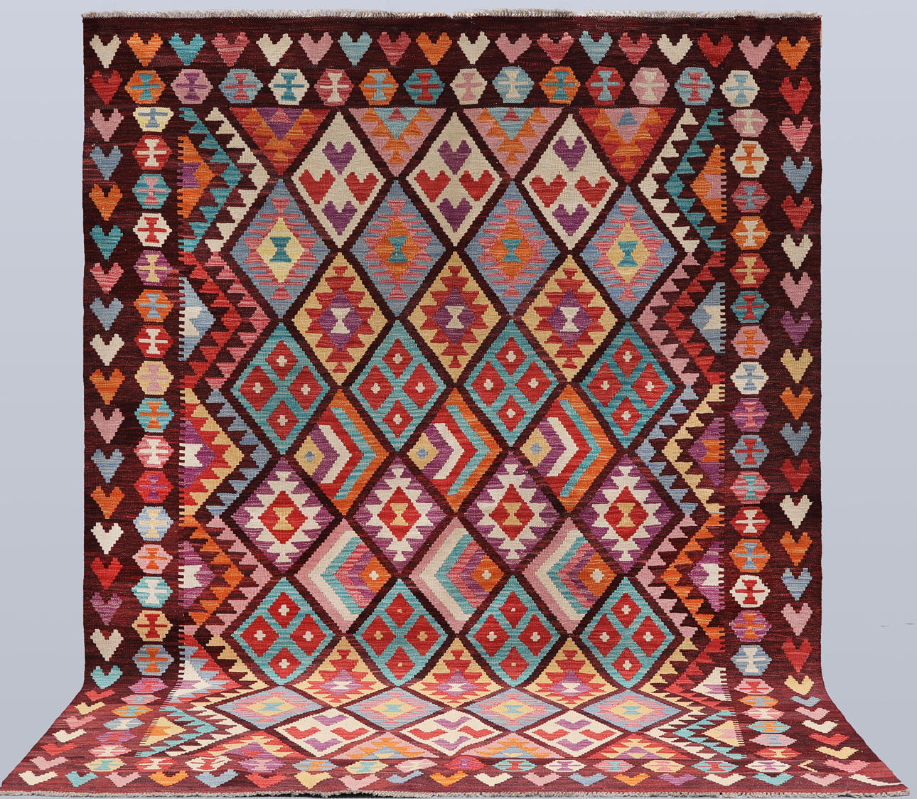 CARPET, “Kelim”, 242 x 187 cm.