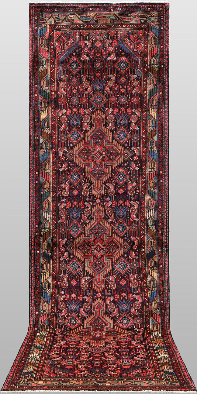 CARPET, “Hamadan”, gallery, 360 x 105 cm.
