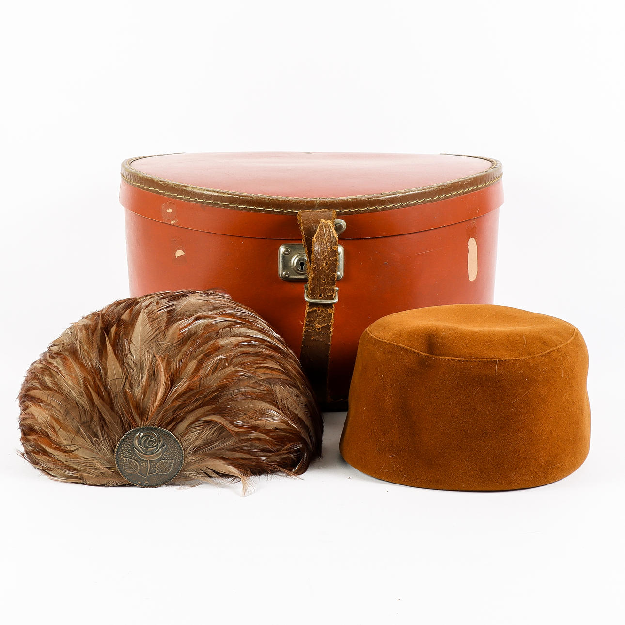 HAT BOX with 2 women's hats.