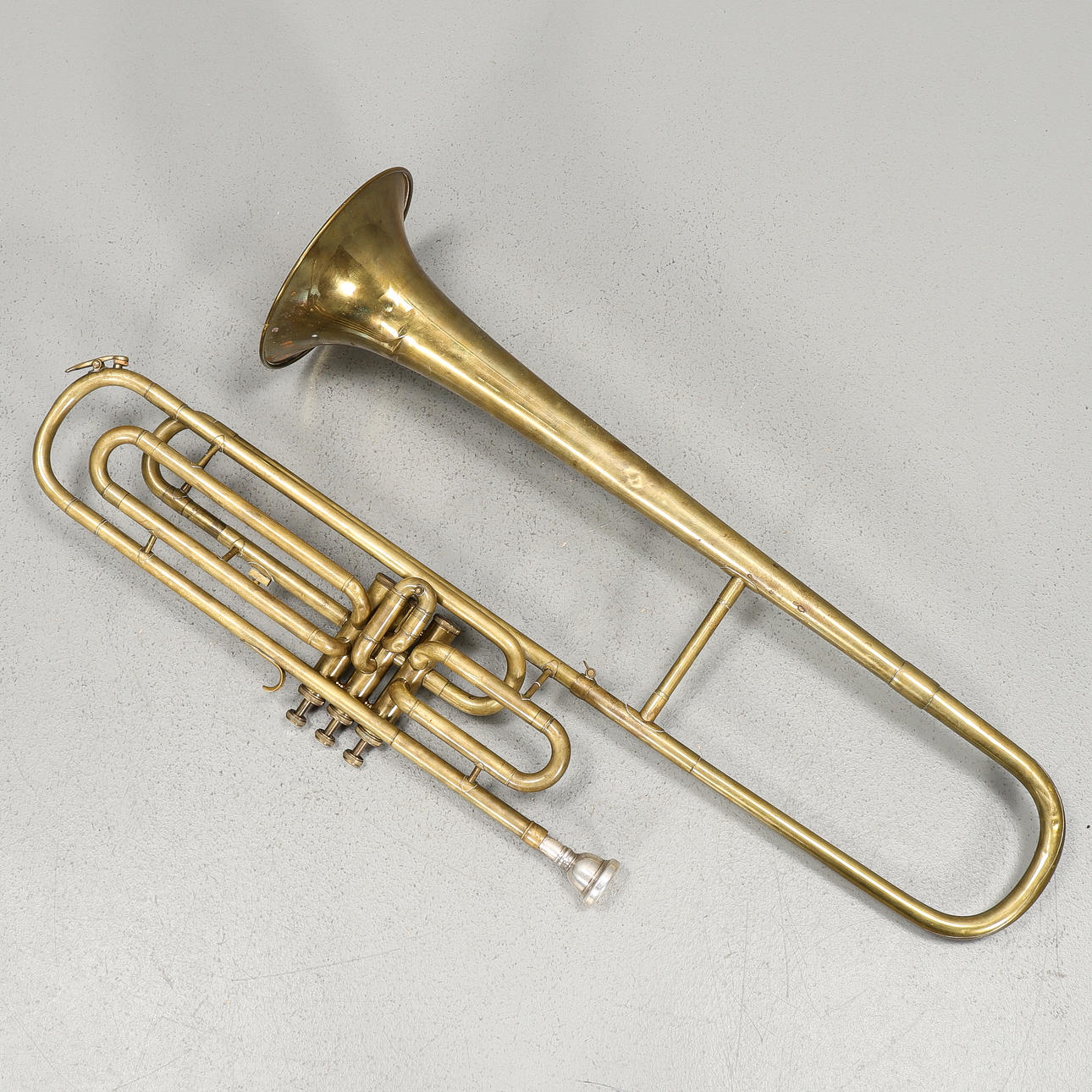 VENTILBASUN Mässing, R Lafeur & Son, Zenith Import.