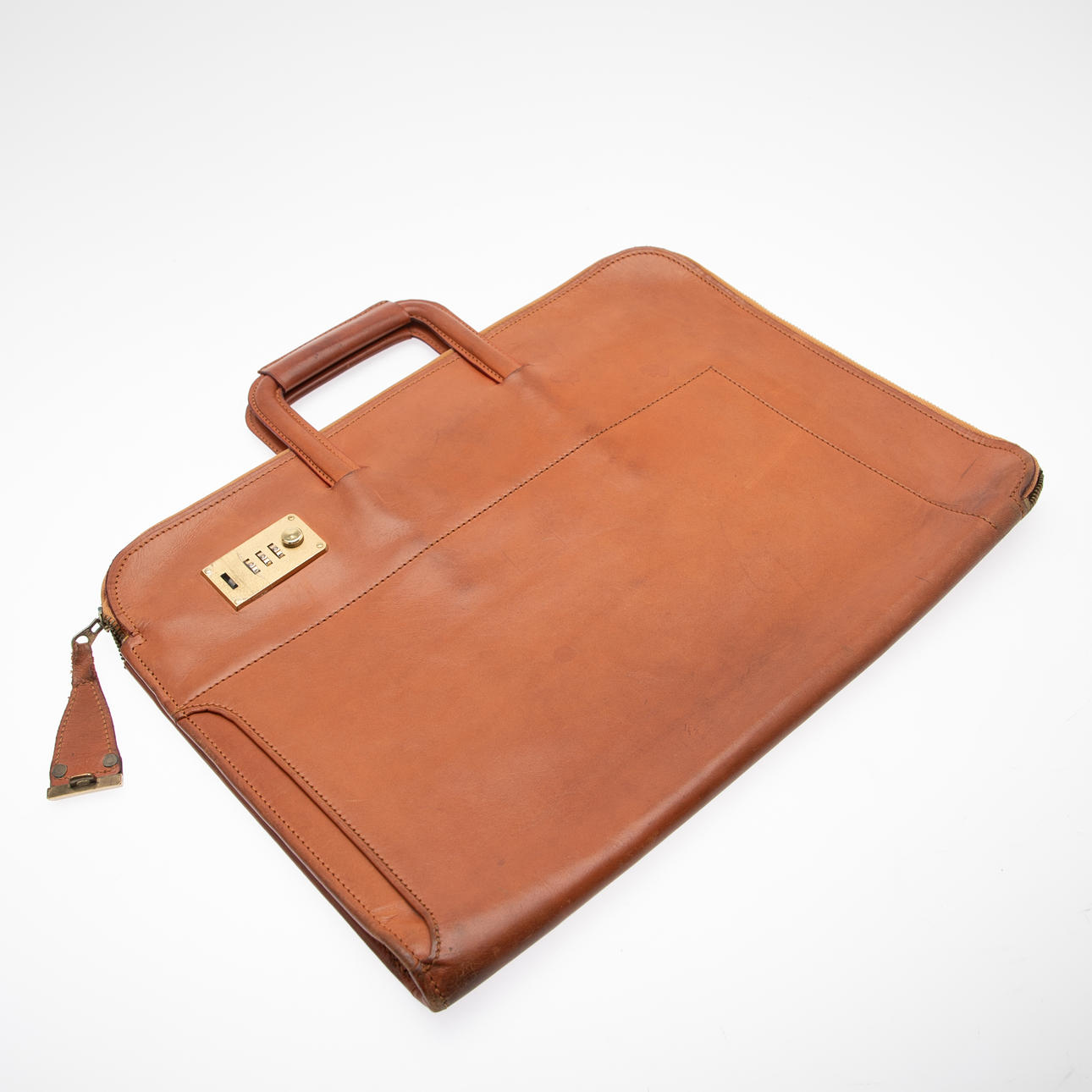 KIRSCH. Briefcase in cognac, Hamburg.