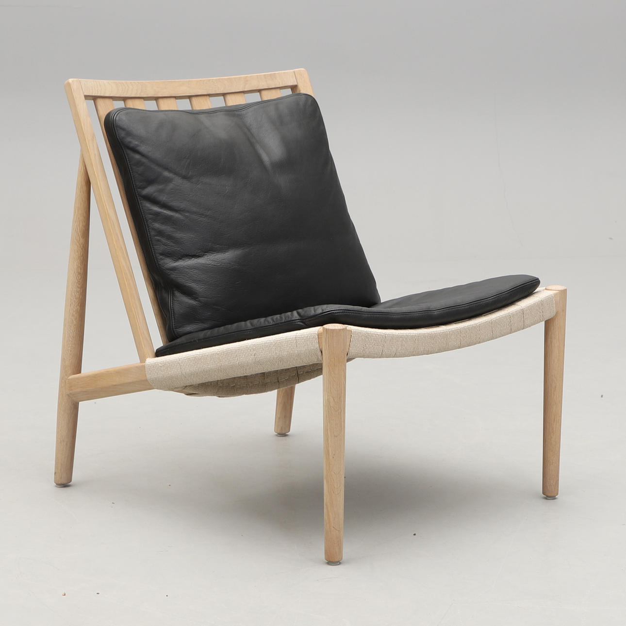 NIRVAN RICHTER. Easy chair, Norrgavel.