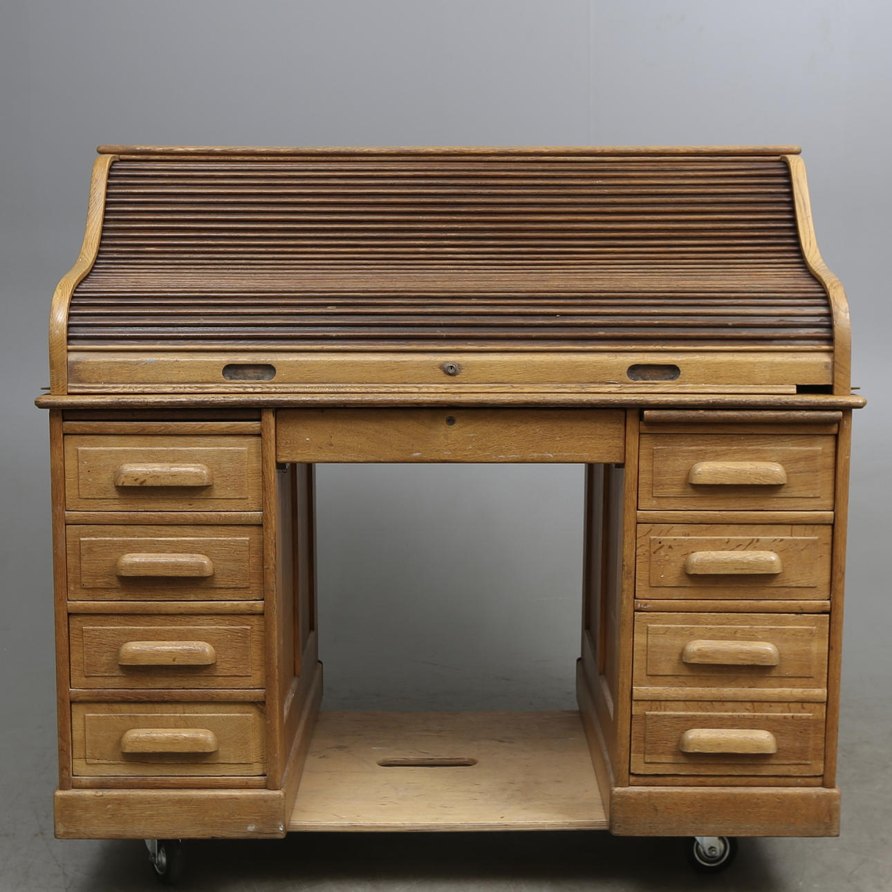 GROSSHANDLARSKRIVBORD, tidigt 1900-tal.