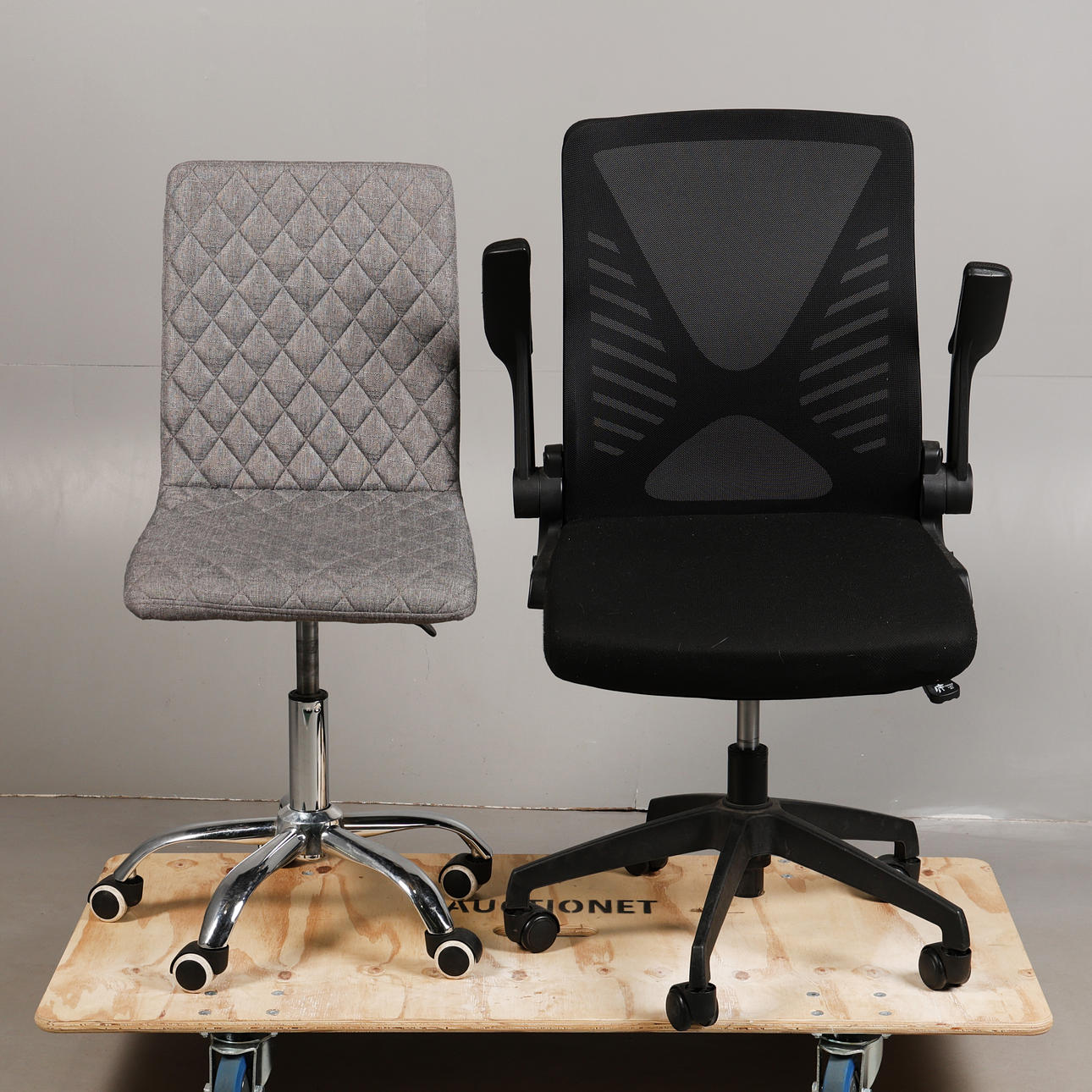 TWO ADJUSTABLE SWIVEL DESK CHAIRS (2).