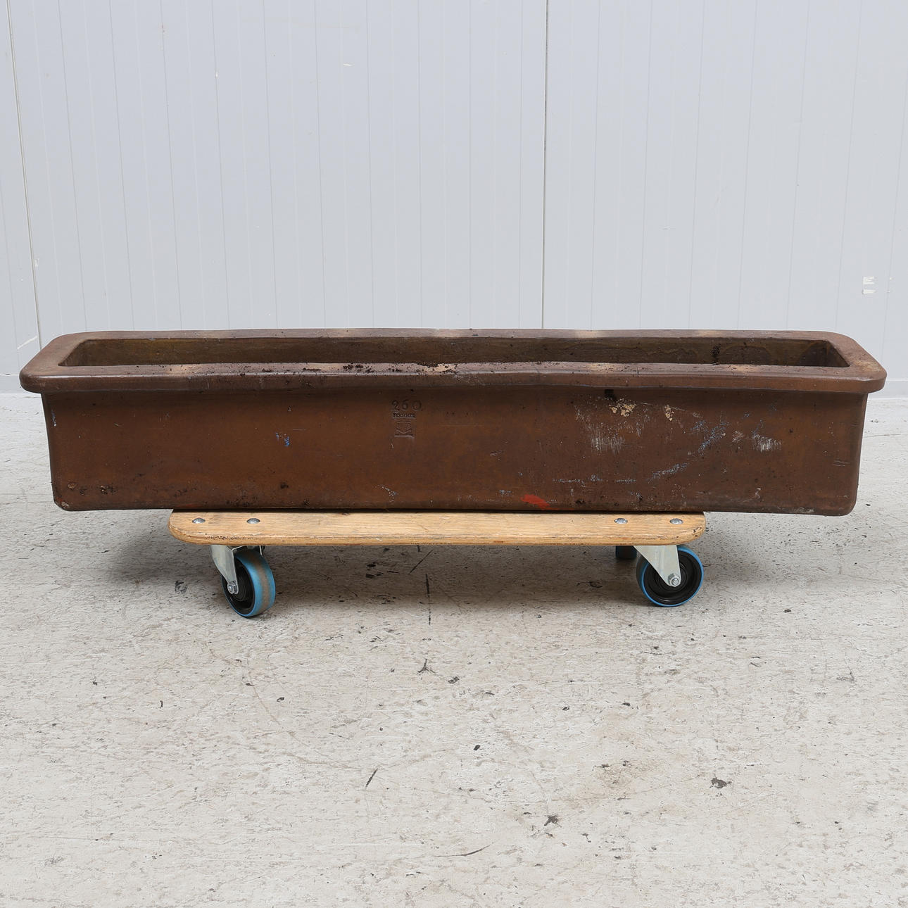 FLOWER BOX, salt glazed stoneware.