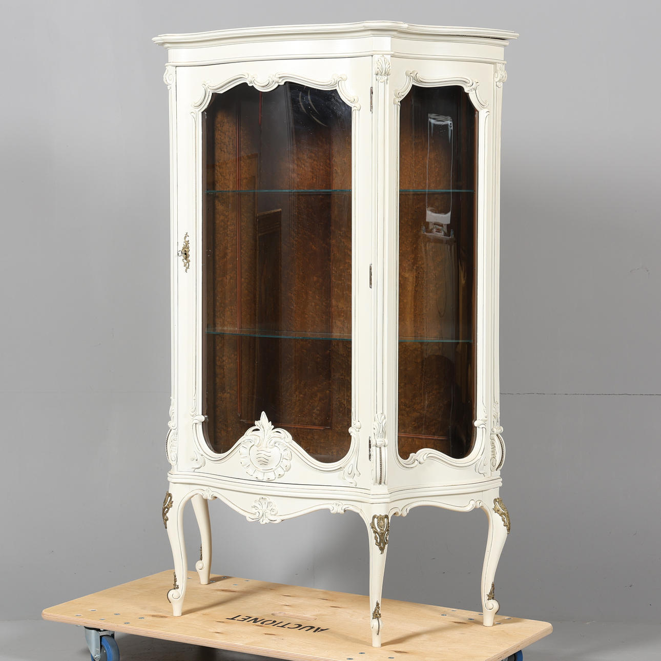 DISPLAY CABINET, Rococo style, Painted.