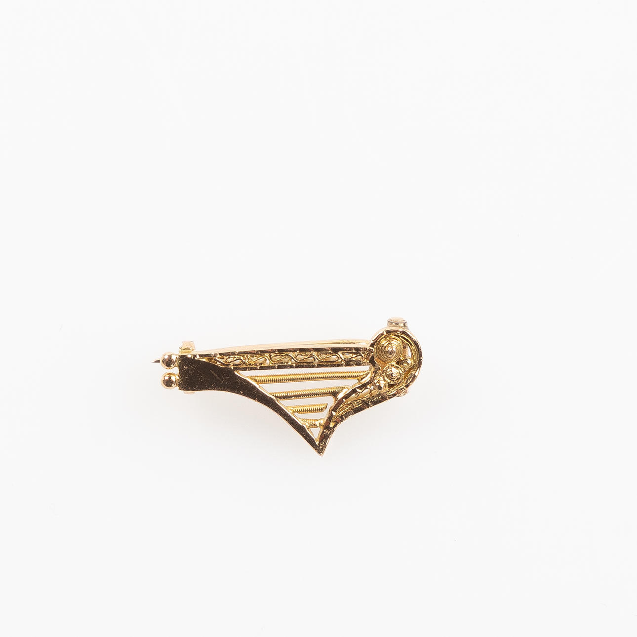 A brooch, 18K gold, 'Harpa'.