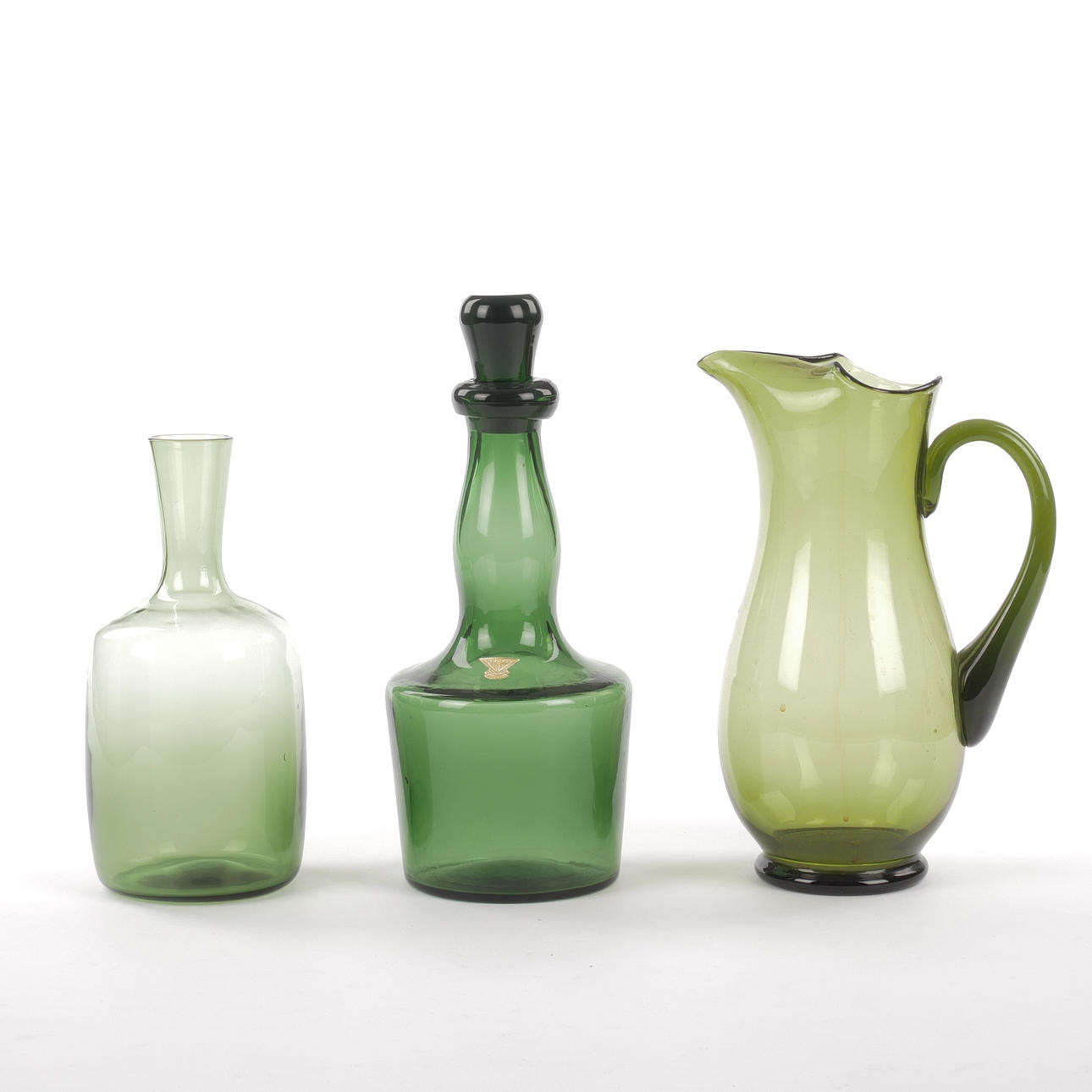 KARAFFER/KANNOR, 3 st, grönt/mossgrönt glas, Gullaskruf.