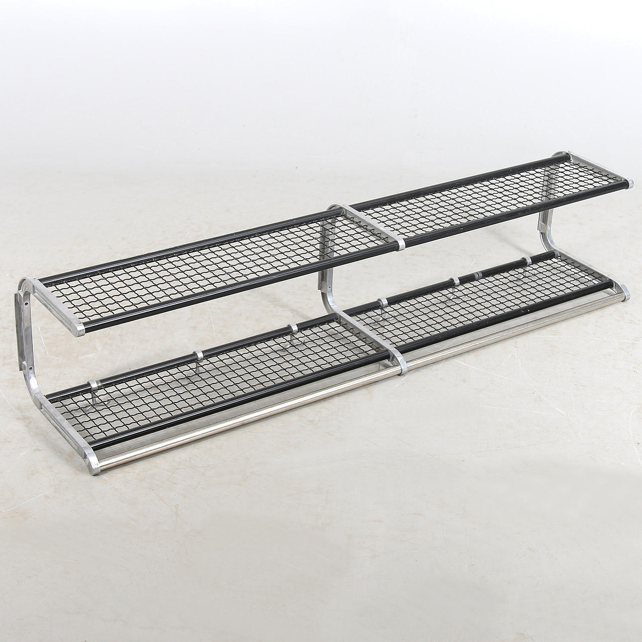 HATTHYLLA / KLÄDHÄNGARE, aluminium, "RIO", funkis, 1900-talets mitt.