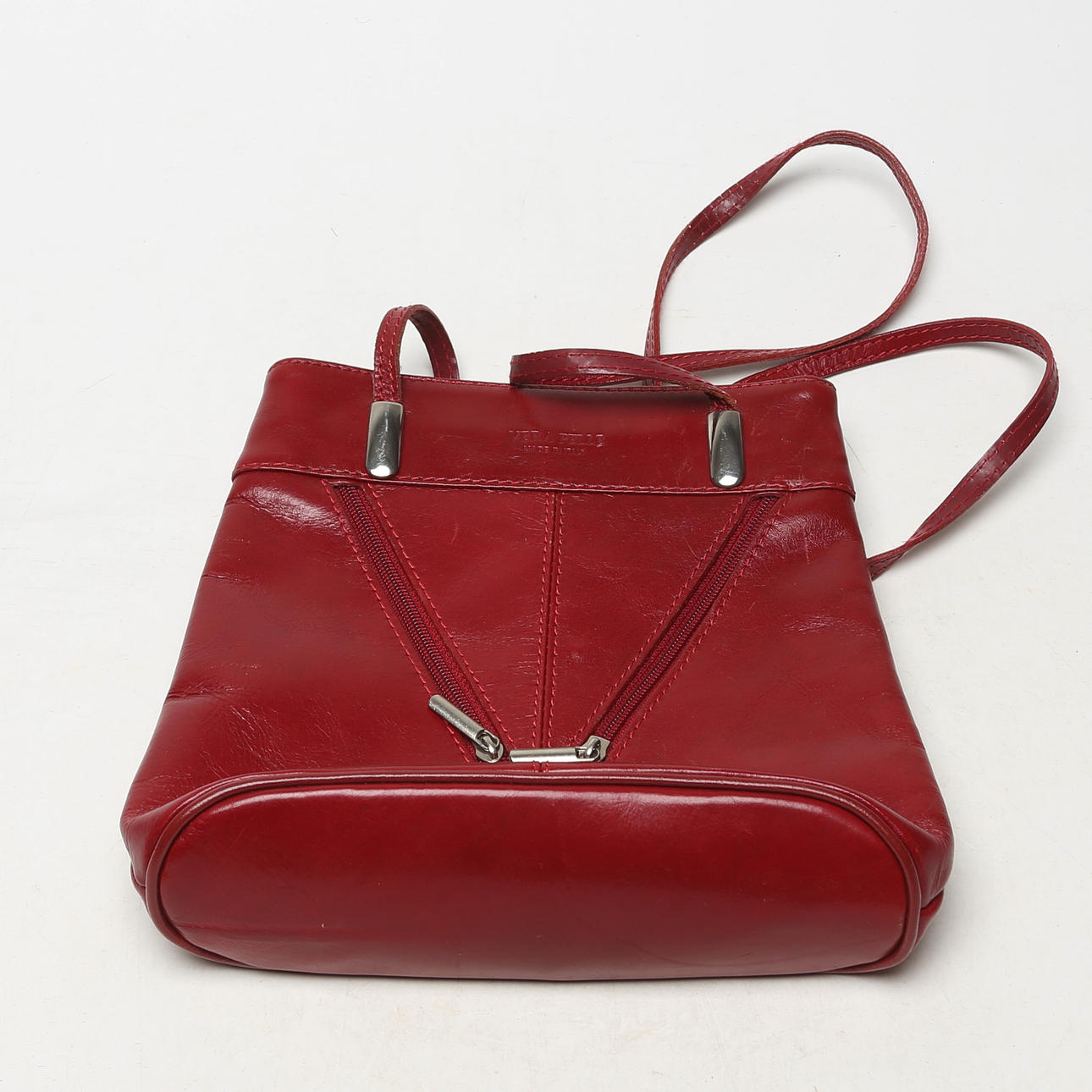 A Vera Pelle bag, Italy.