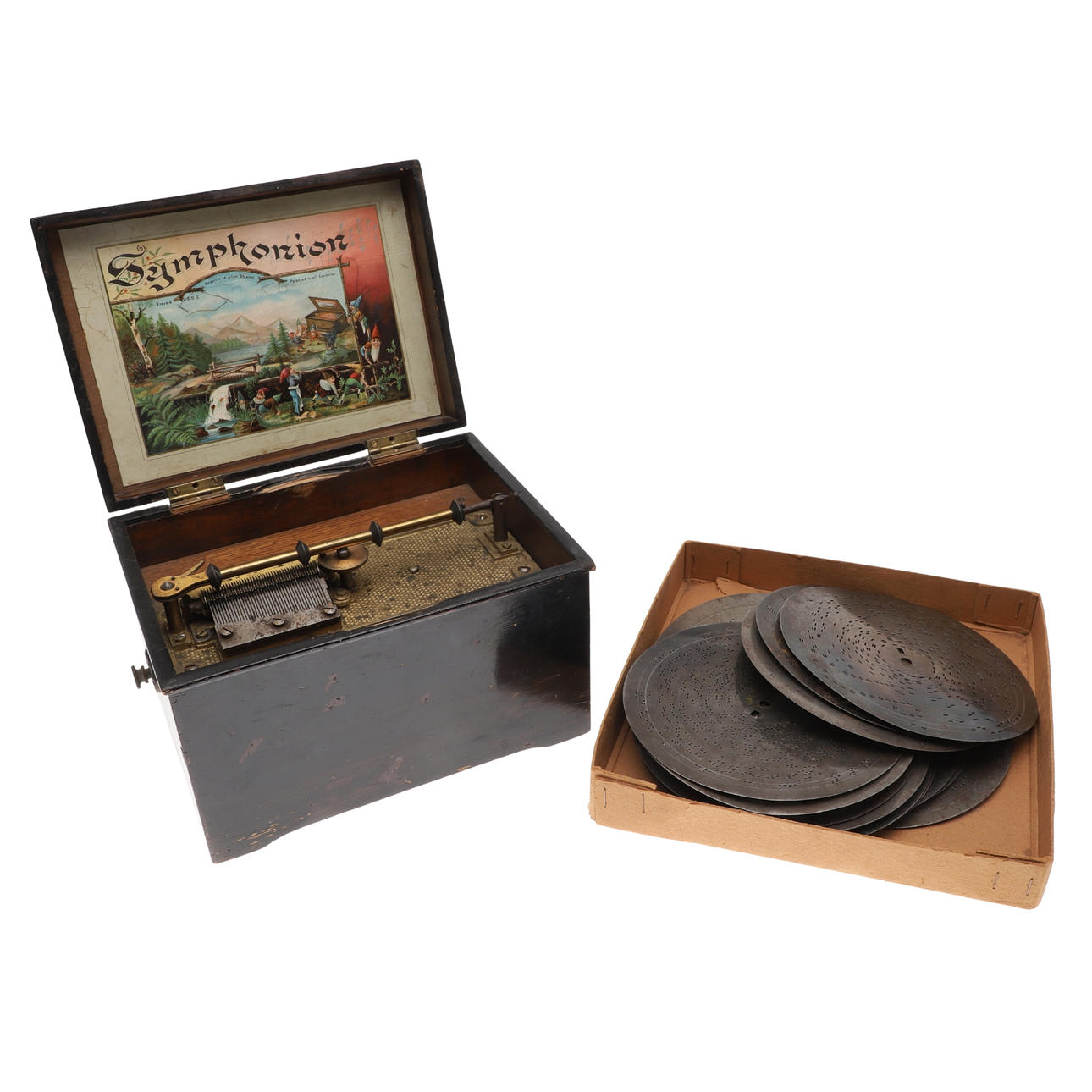 A GERMAN SYMPHONION 7.5 INCH DISC MUSIC BOX AND SPARE DISCS ...