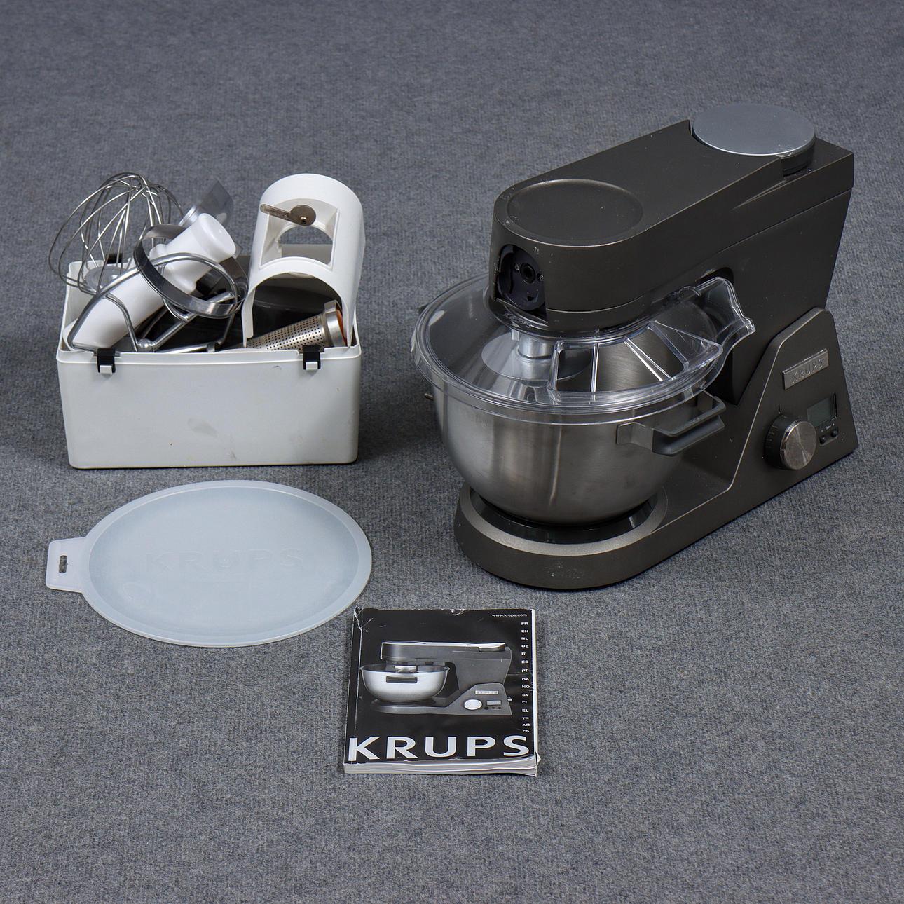 KITCHEN ASSISTANT “KRUPS” WITH VARIOUS ACCESSORIES.