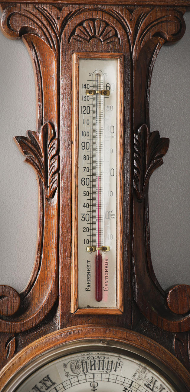 AN EARLY 20TH CENTURY CARVED OAK ANEROID BAROMETER. Clocks & Watches ...
