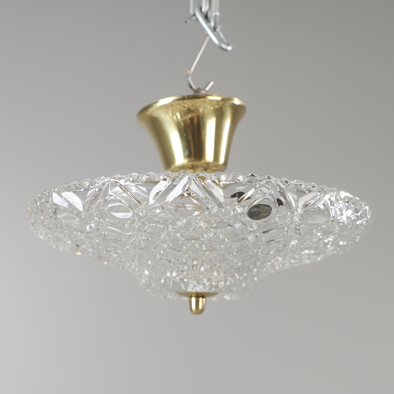 TAKPLAFOND, glas och mässing, 1900-talets andra hälft.