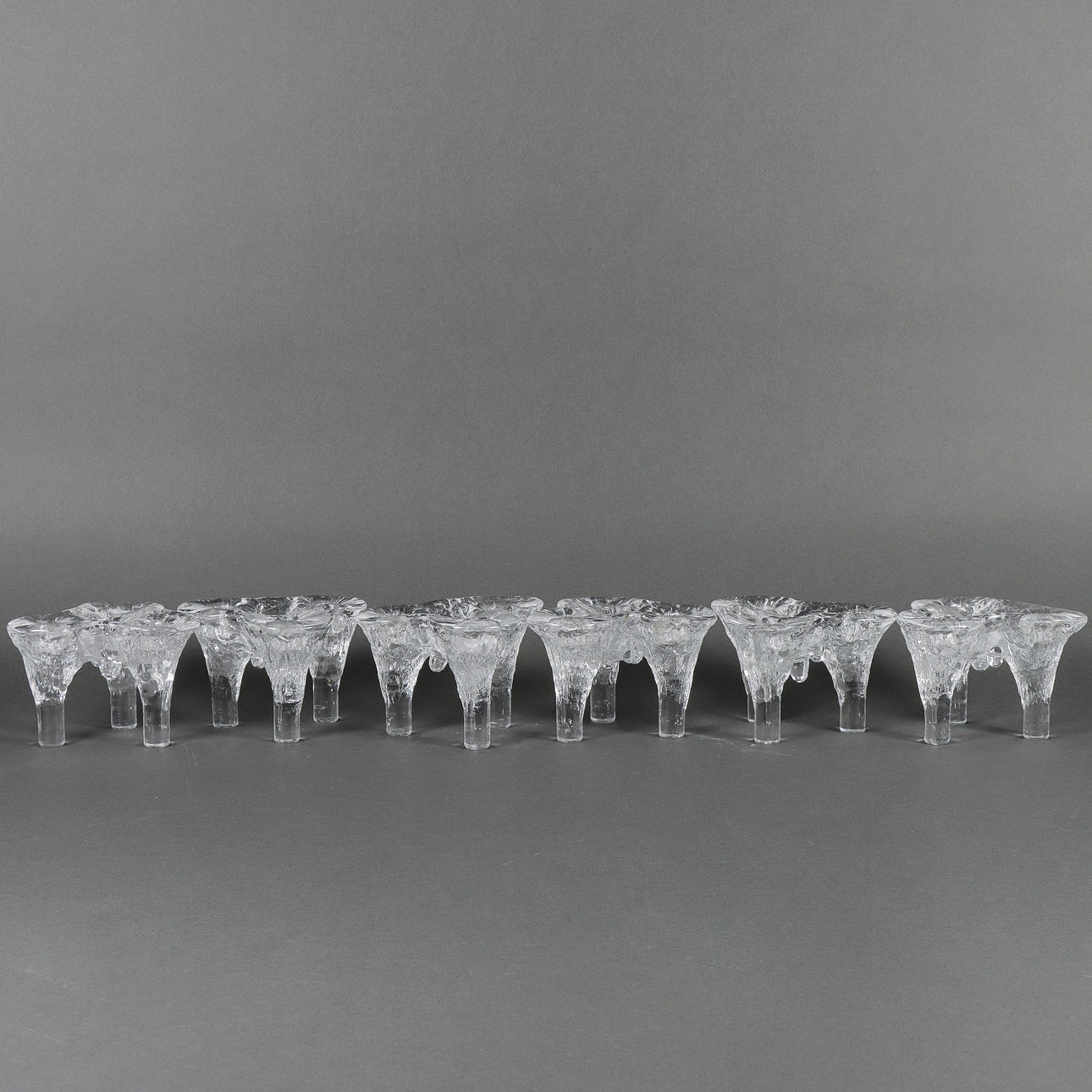 GÖRAN WÄRFF. Candlesticks, 6 pieces, Kosta “Igloo”.