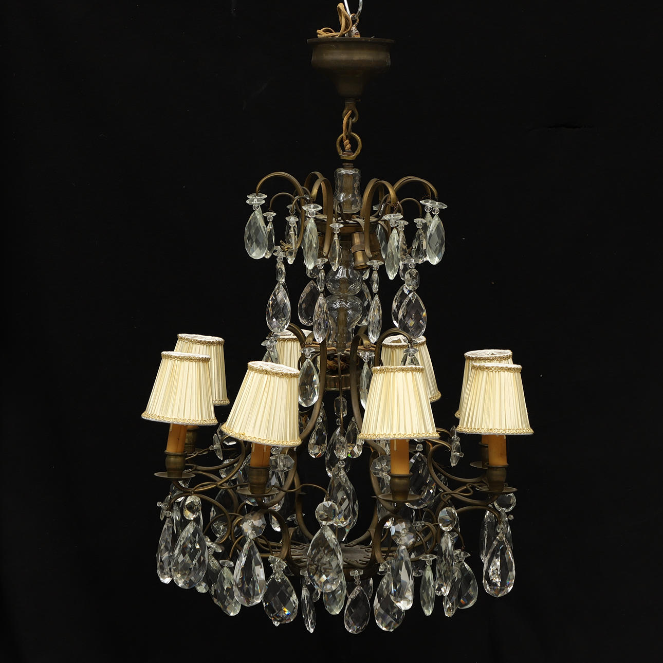CHANDELIER, Baroque style, 20th century.