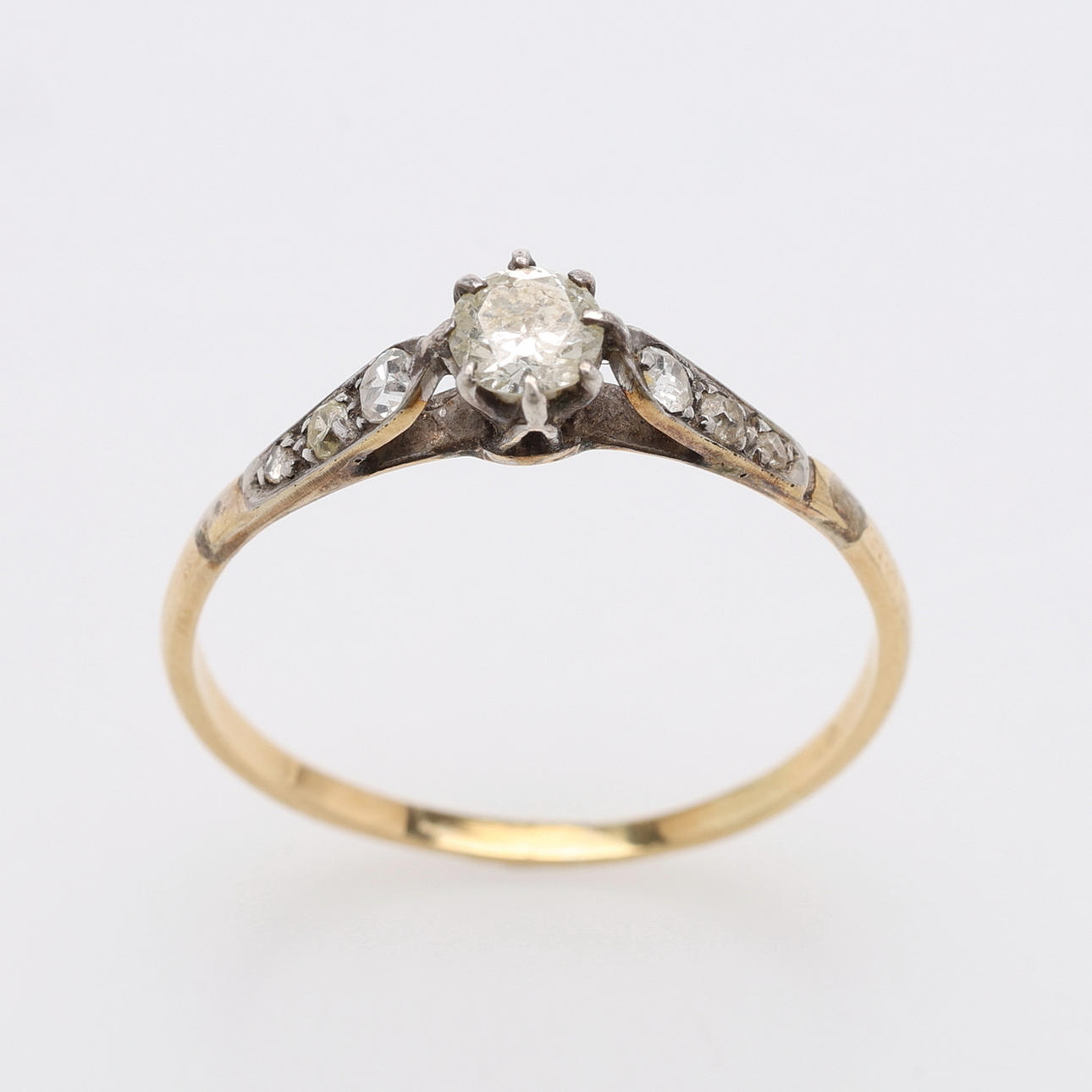 RING, 18K GOLD & DIAMONDS, TOTAL Approx. 1.8g.