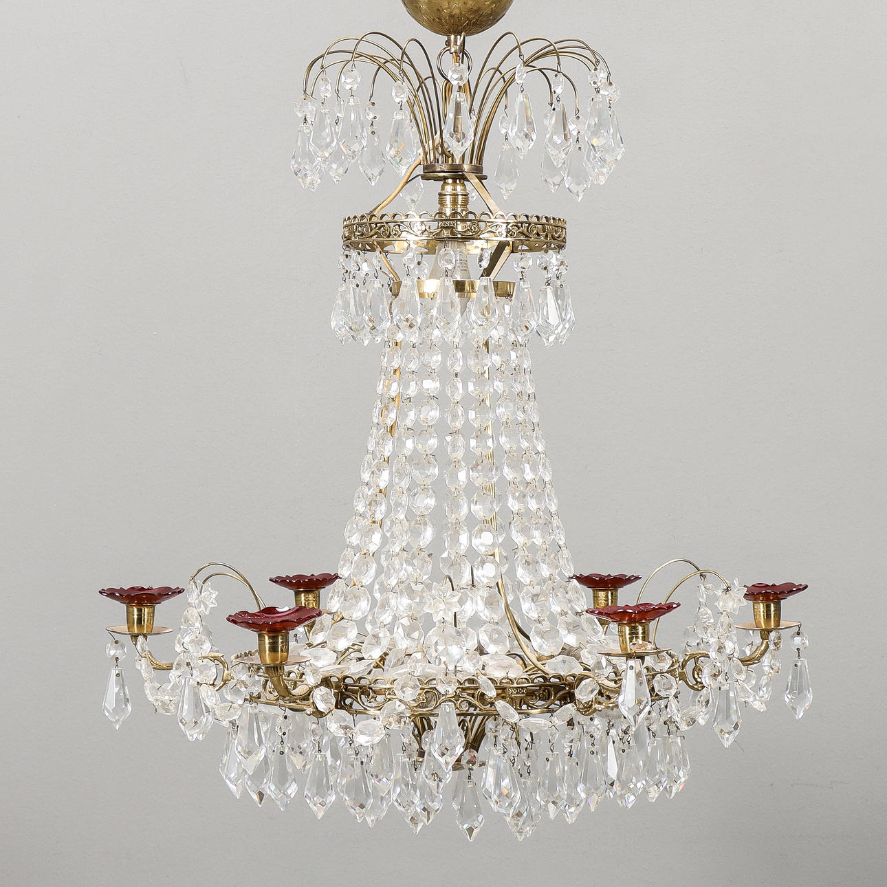 CRYSTAL CHANDELIER 6 light arms.