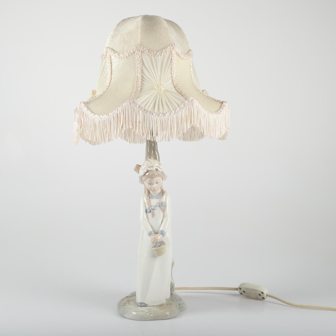 TABLE LAMP, porcelain, Zephyr, Spain.