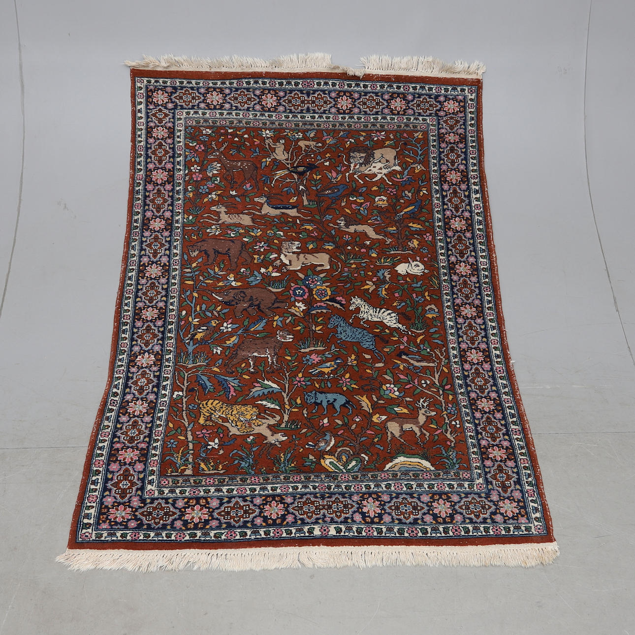 ORIENT CARPET, figural, wool, approx 182x126.