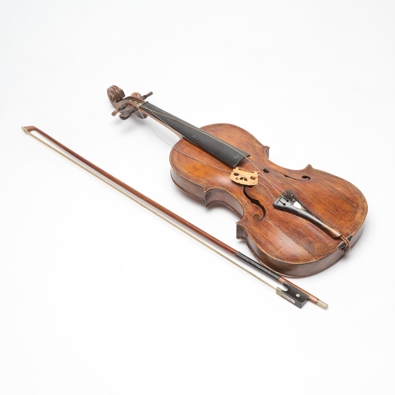Violin, with string, signed A Strøm, and dated 1906.