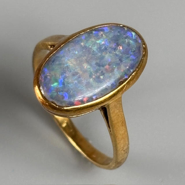 OPAL RING.