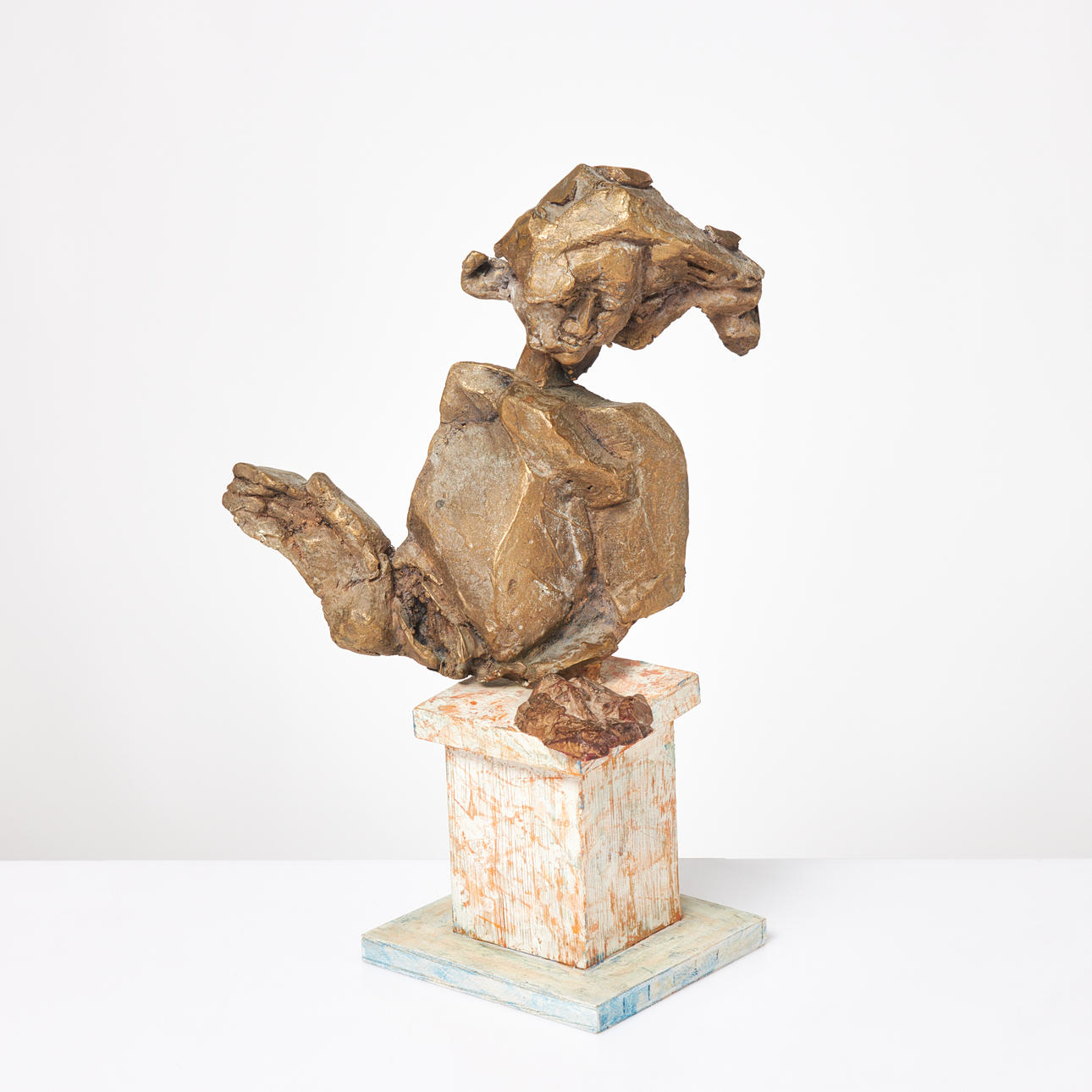 OIDENTIFIERAD KONSTNÄR. Narcissus, sculpture, patinated bronze, monogram signed, mounted on painted wooden plinth.