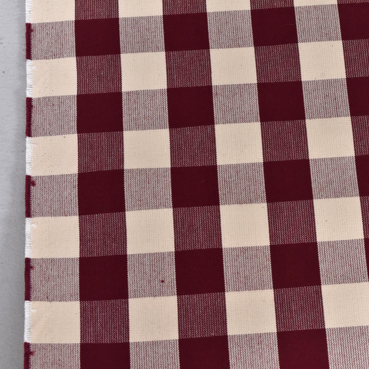 MÖBELTYG, Svenskvävt, 2 meter.