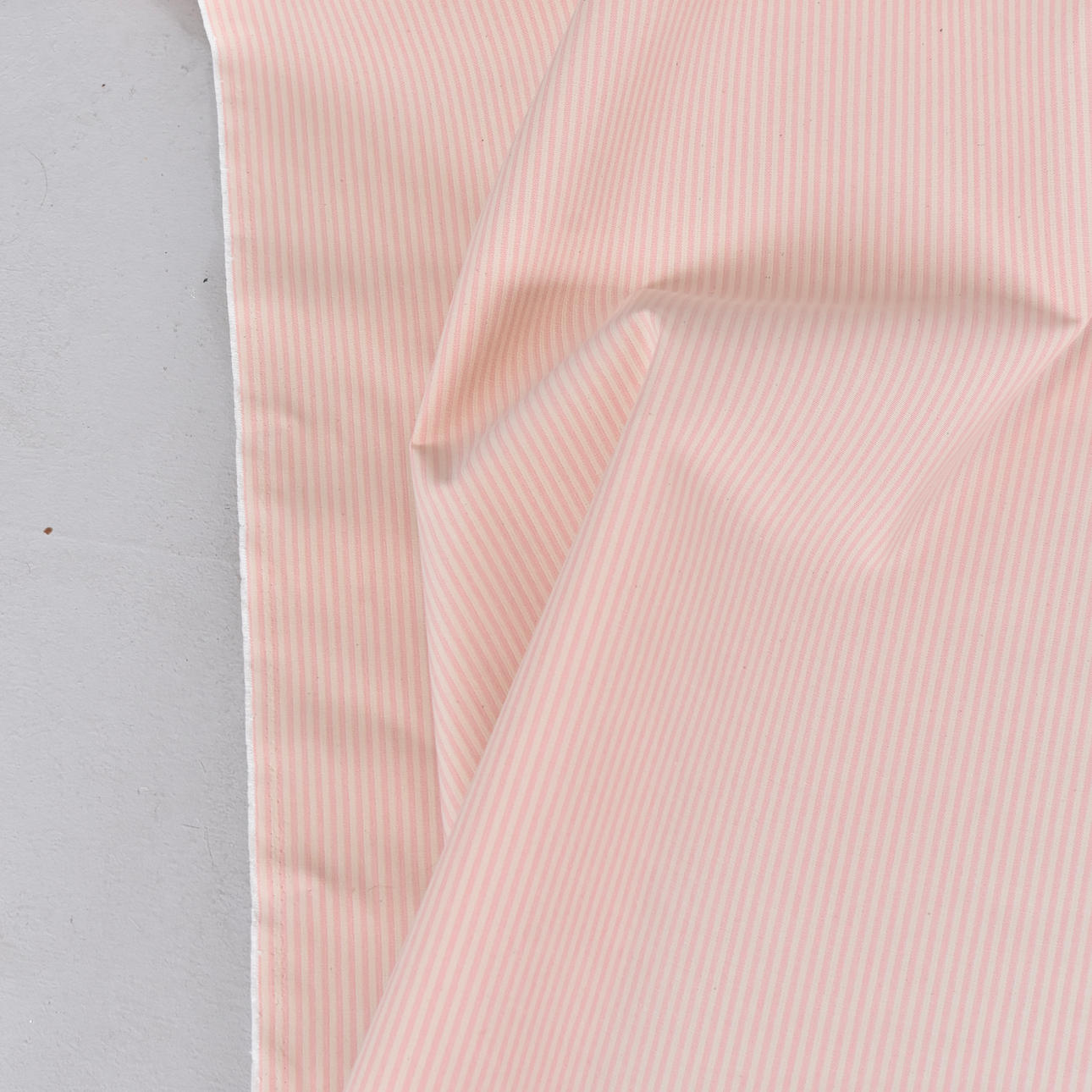 MÖBELTYG, Svenskvävt, 4,35 meter.