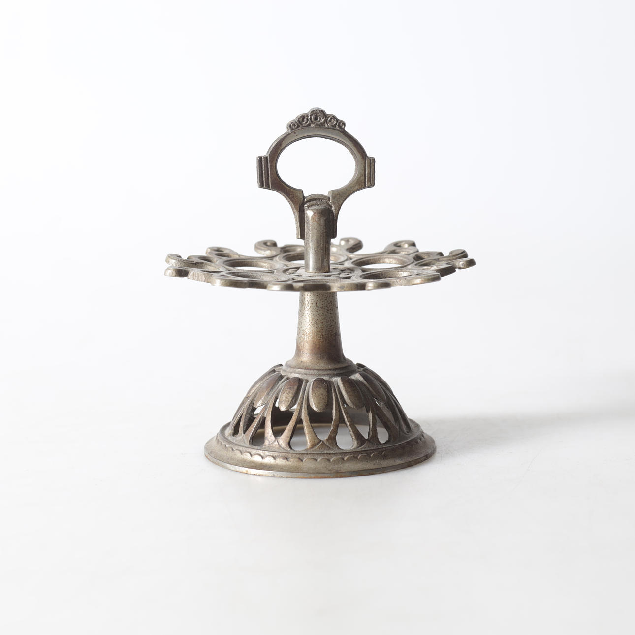 STAMP STAND, CASTINGS, E.K. & Co., 19th/20th century.