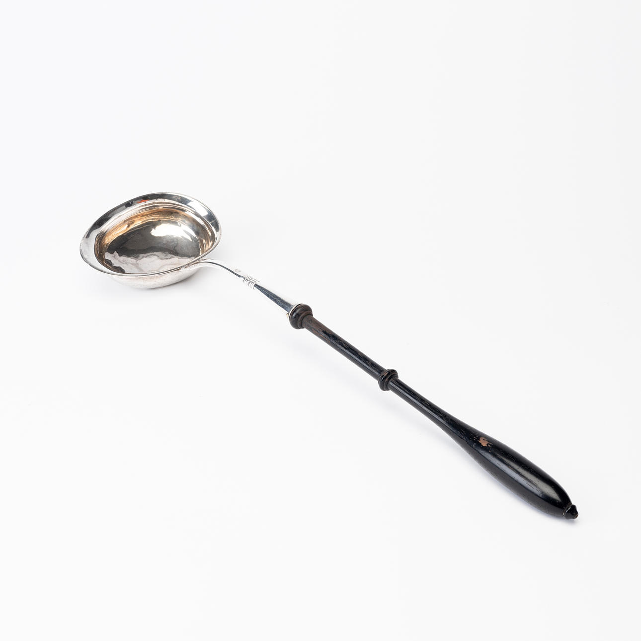 SOPPSLEV, silver, träskaft, 1813.