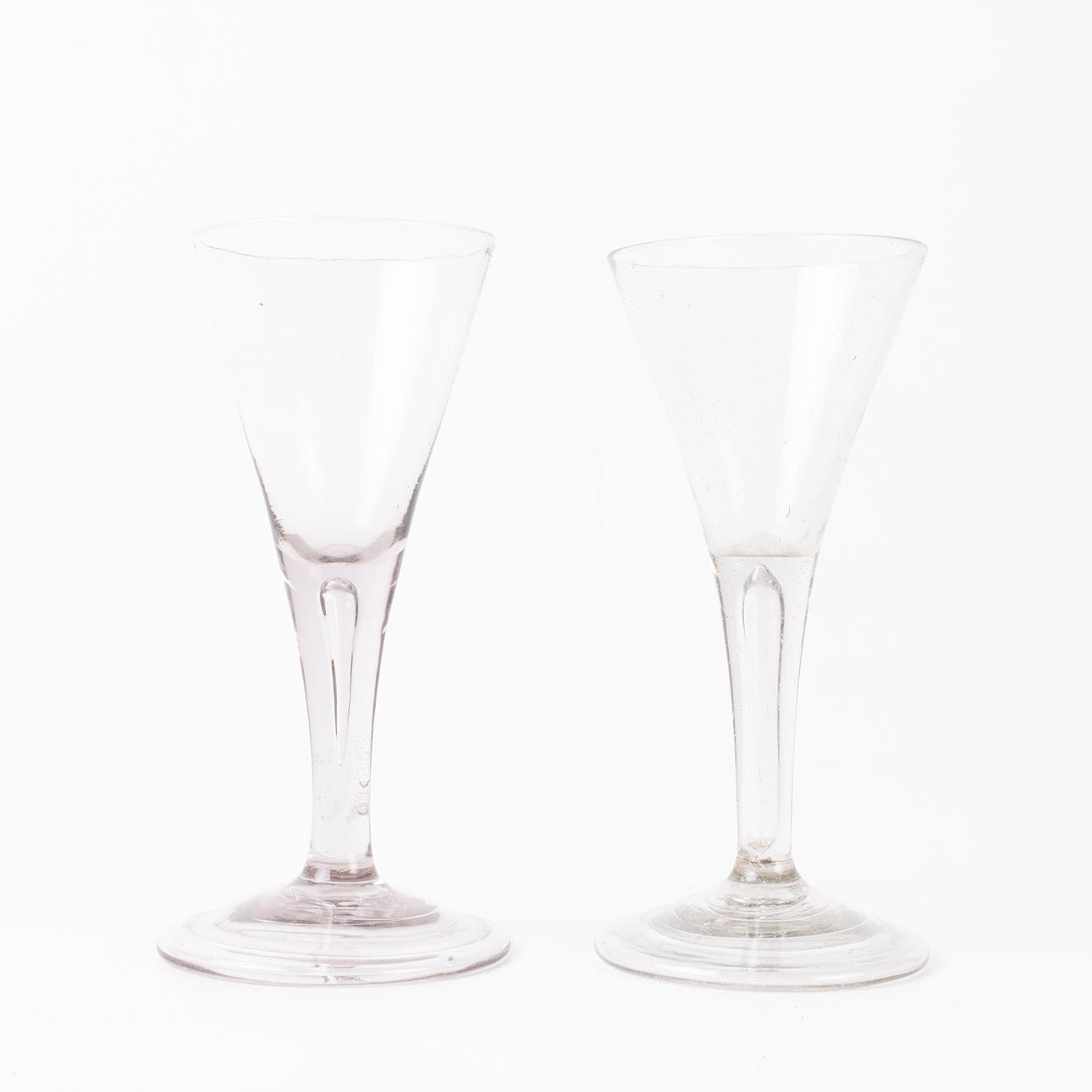 SNAPSGLAS, 2 st, 1700-tal.