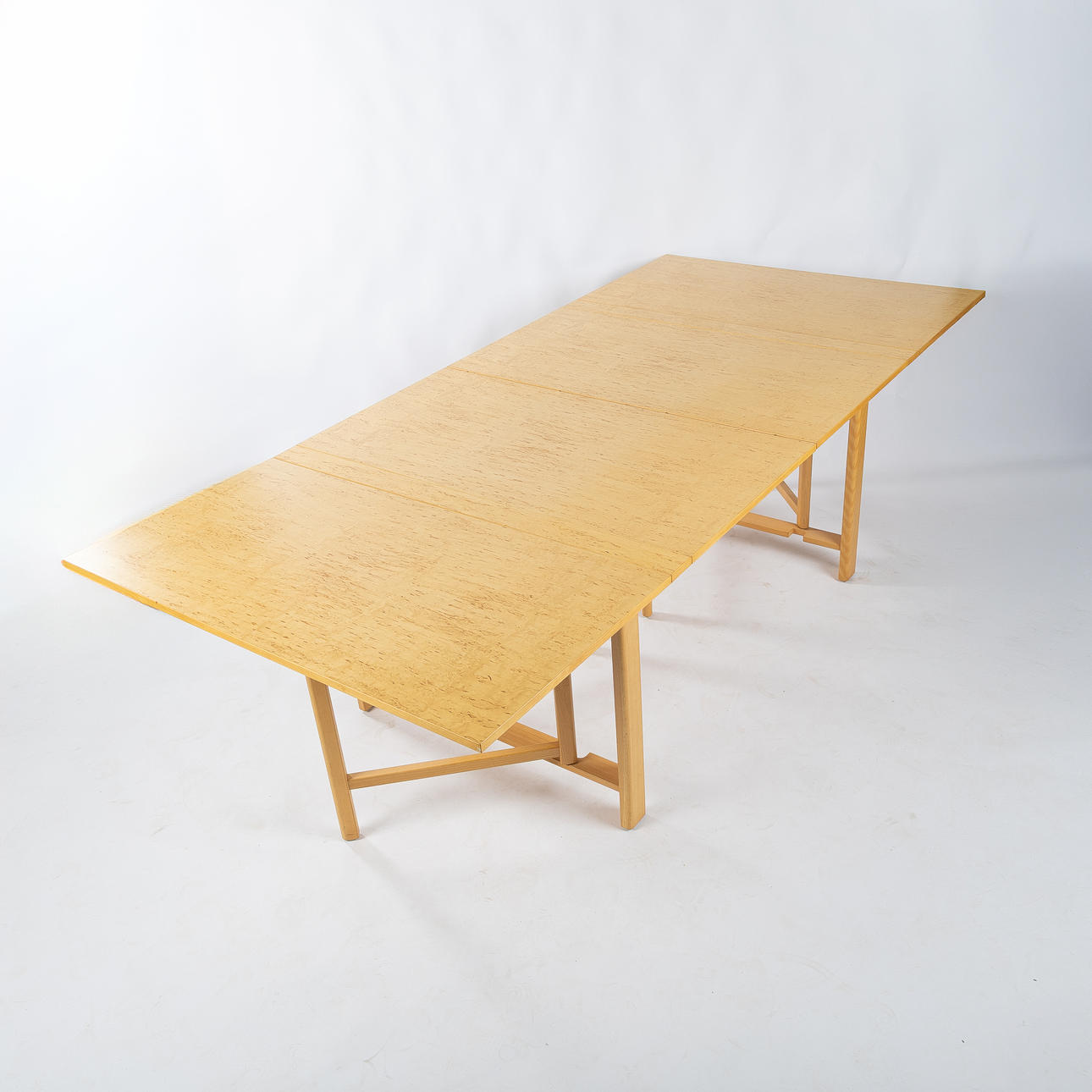 BRUNO MATHSSON. Table, “Maria Flap”, masur birch, DUX.