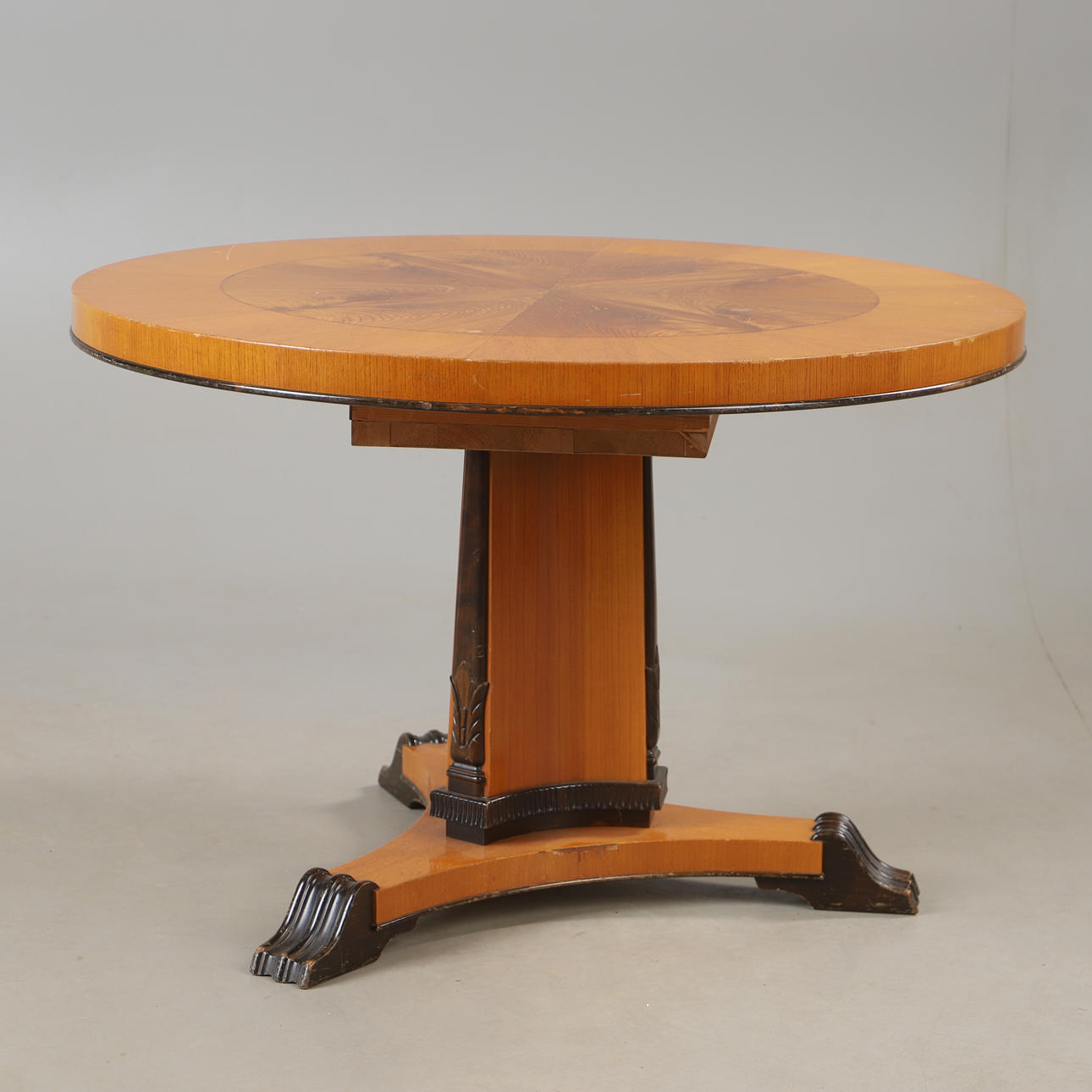 A mid 20th century elm coffee table.