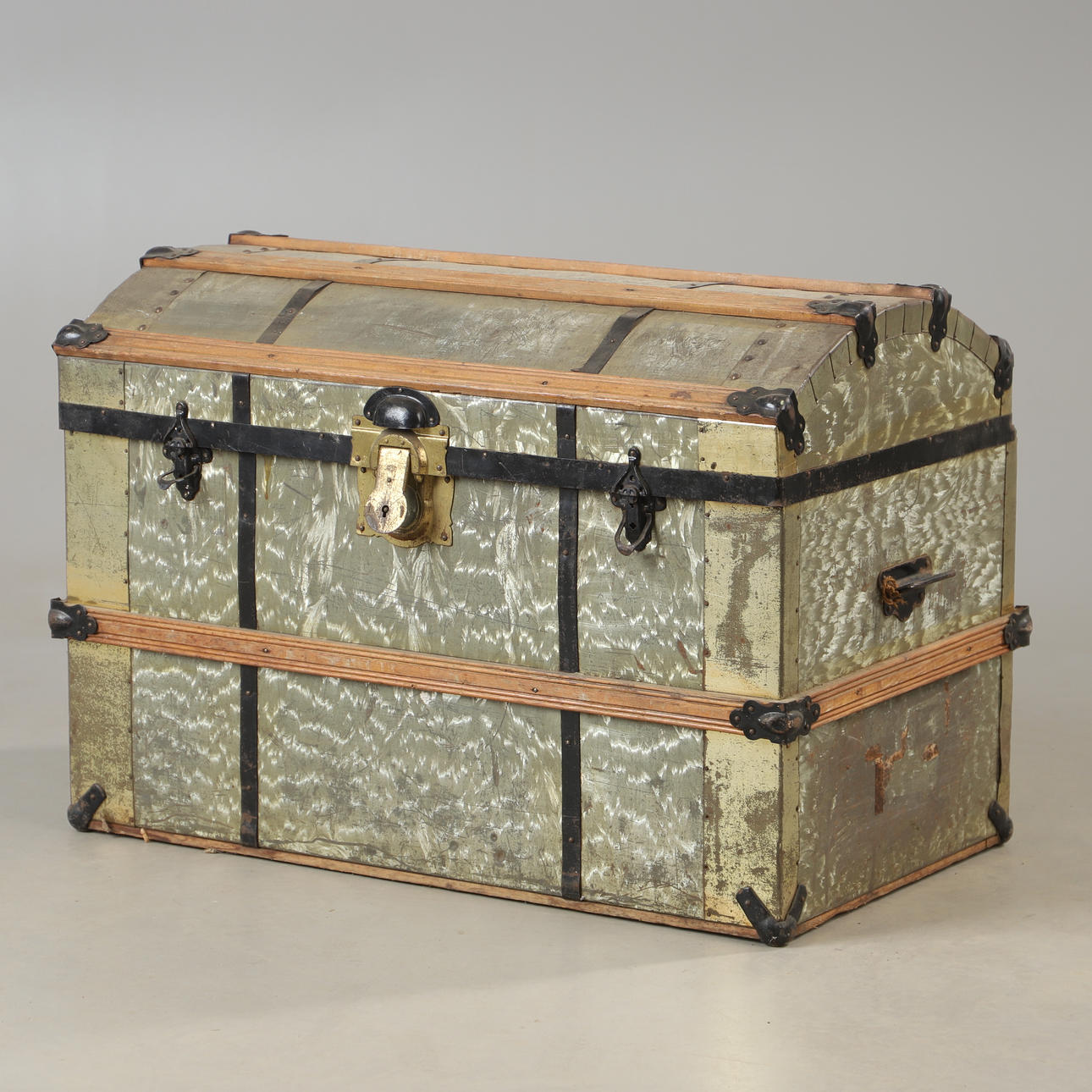 KOFFERT, 1900-talet första hälft.