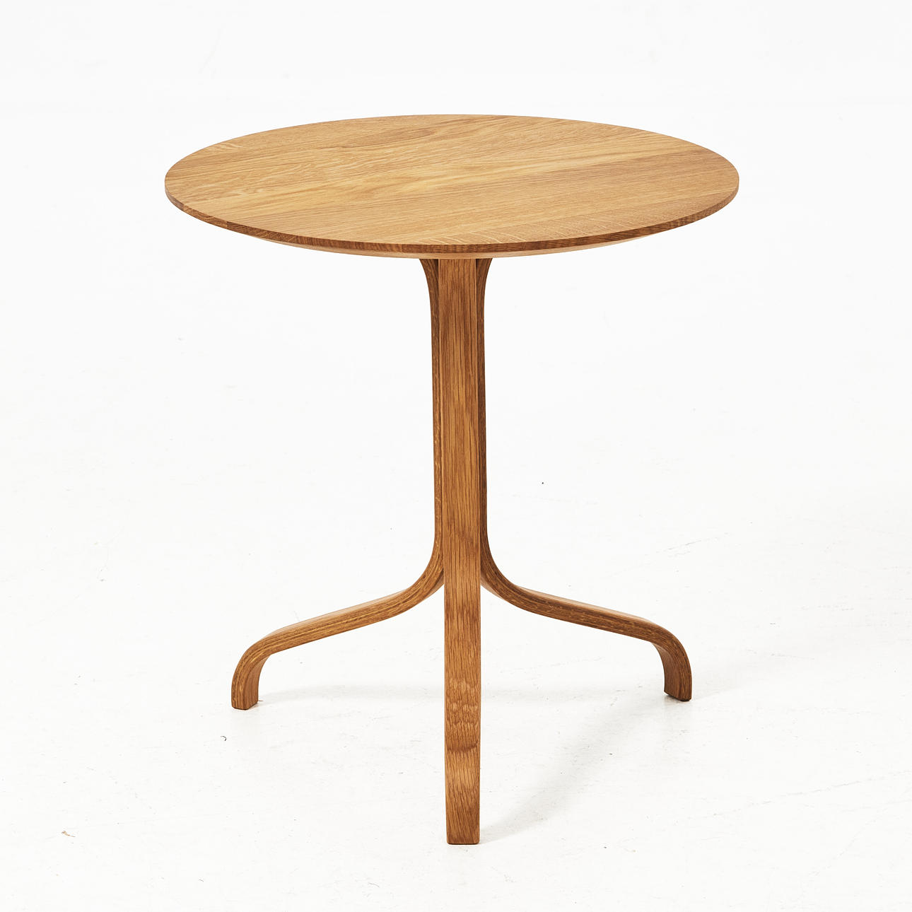 YNGVE EXTRACT. Coffee table, “Lamino”, oak, 2020.