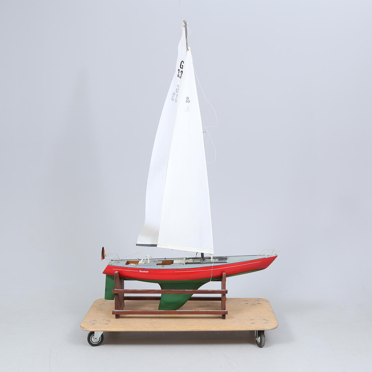 MODELLBÅT, större modell, Saudade, Hamburg, 1900-tal.